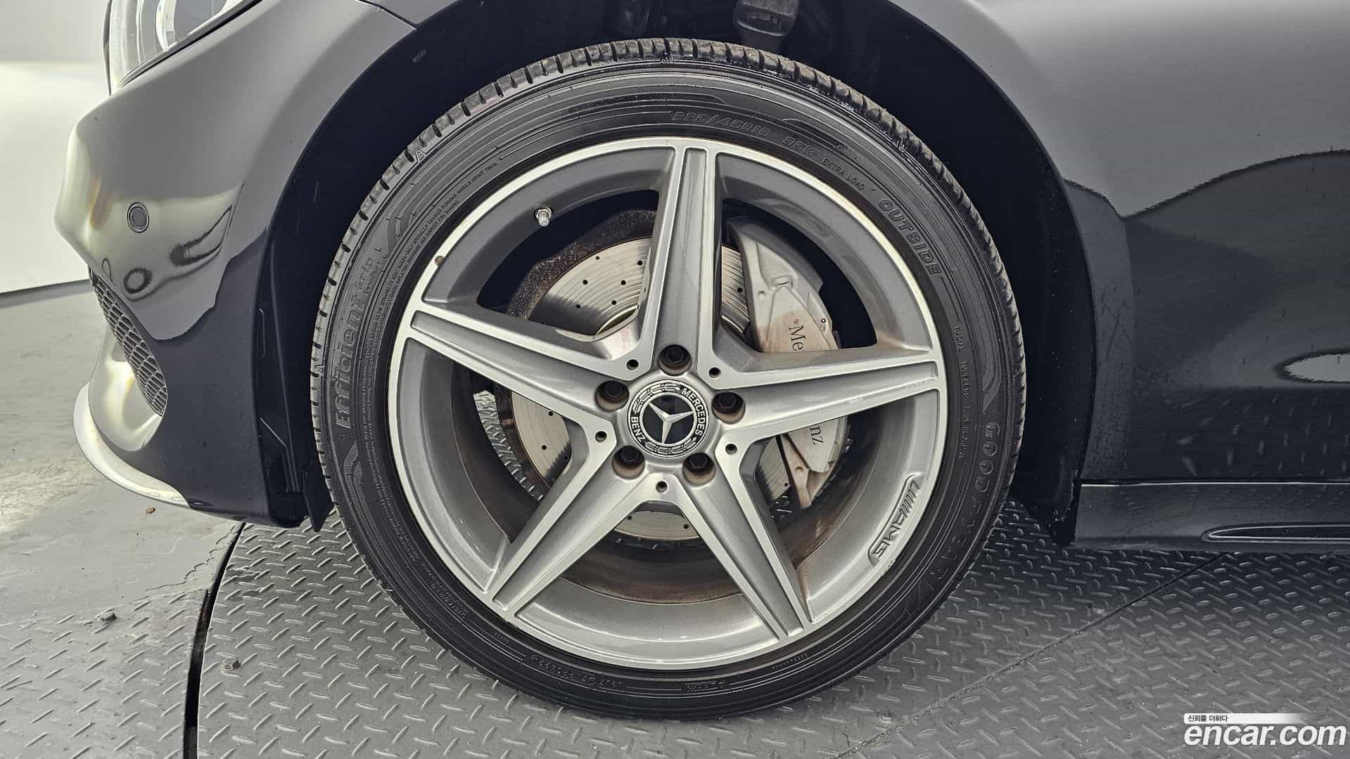 C-Class Mercedes-Benz 2018.3-OUTER-005