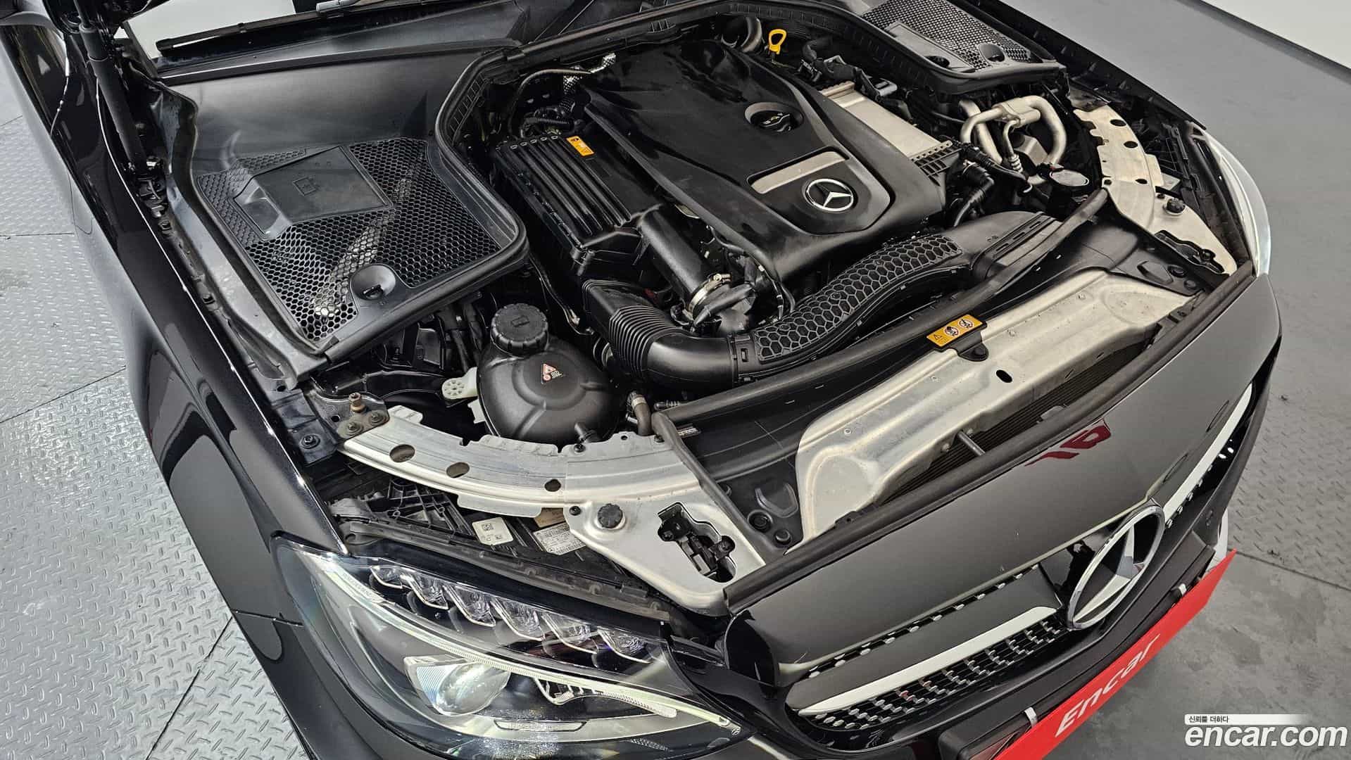 C-Class Mercedes-Benz 2018.3-INNER-006