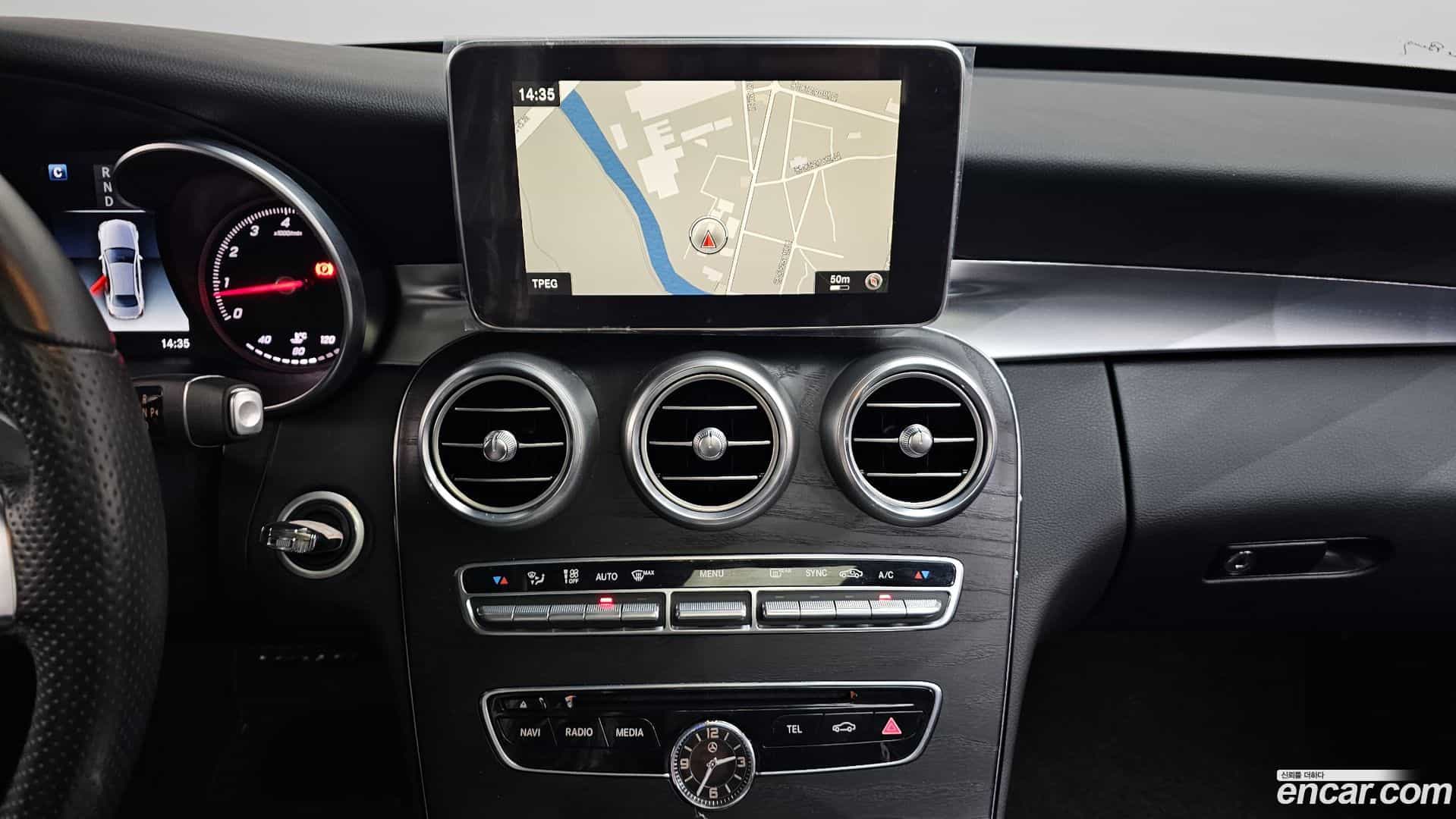 C-Class Mercedes-Benz 2018.3-OPTION-019