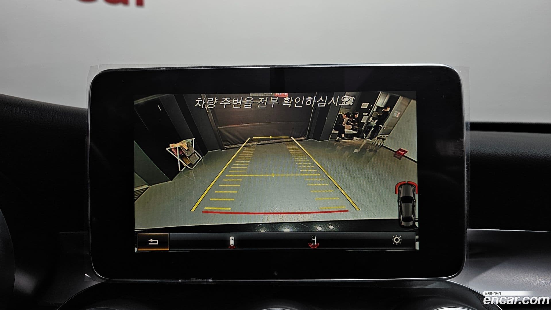 Main__Slider__Photo:C-Class Mercedes-Benz 2018.3-15