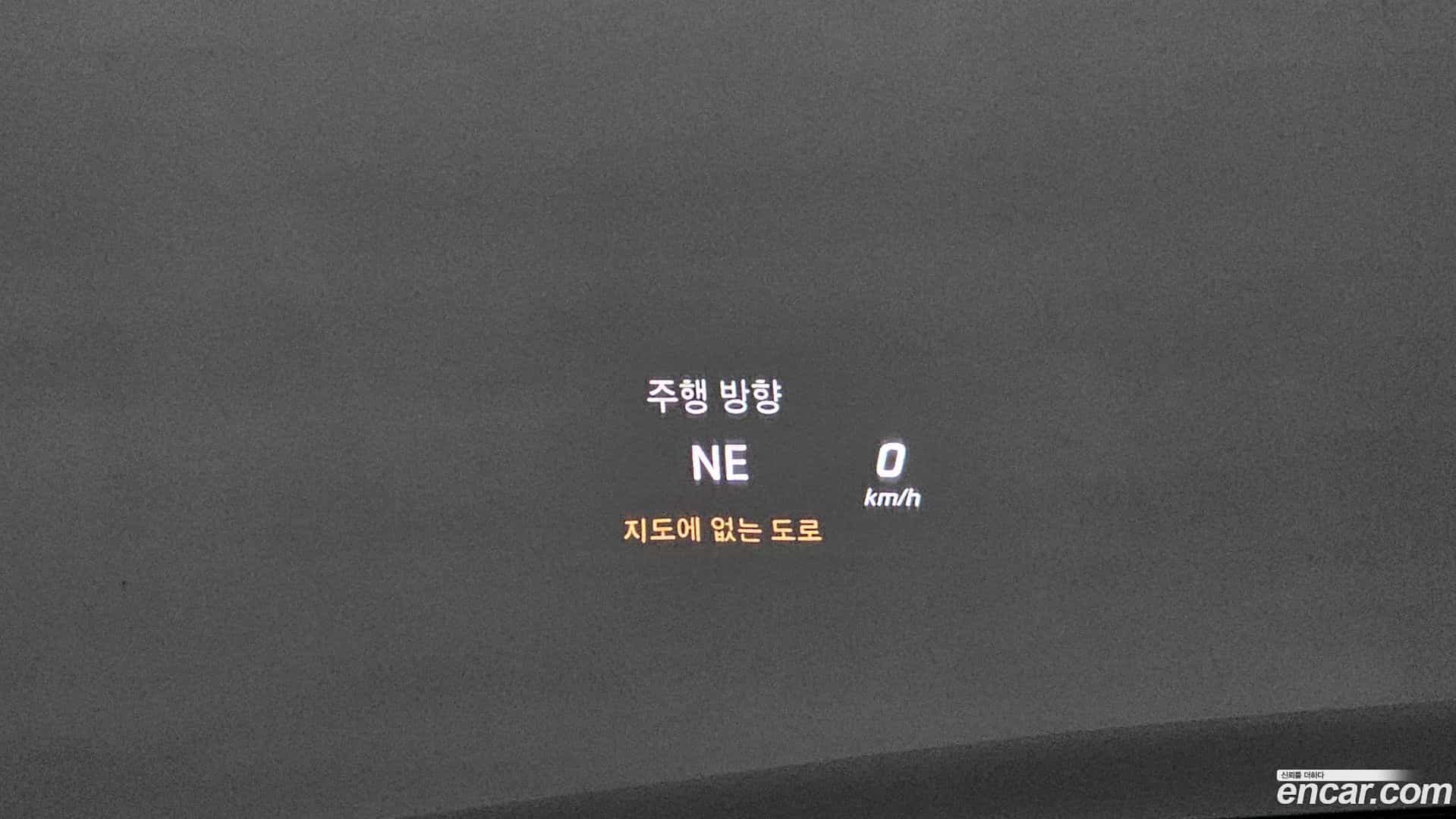 C-Class Mercedes-Benz 2018.3-OPTION-022