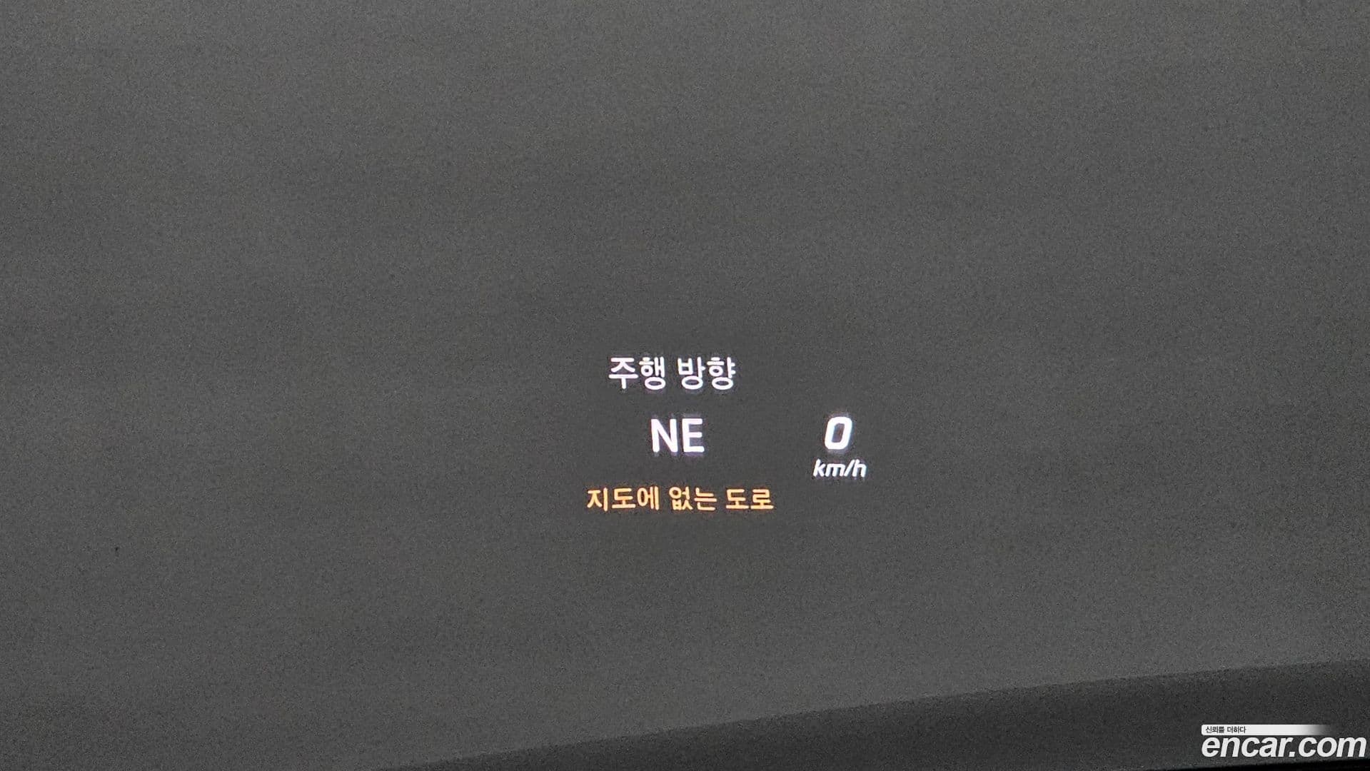 Main__Slider__Photo:C-Class Mercedes-Benz 2018.3-17