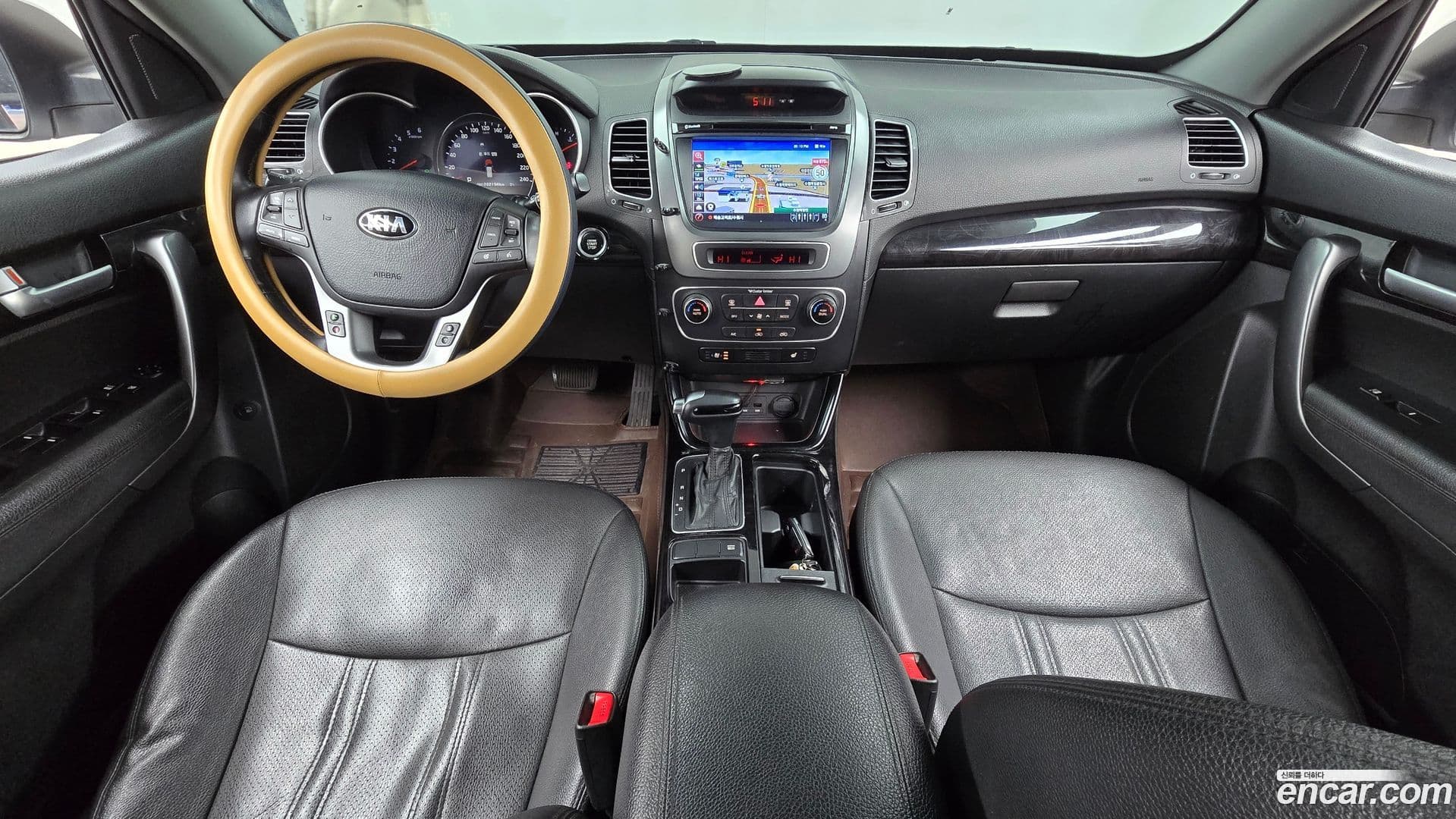 Main__Slider__Photo:Sorento Kia 2013.5-6