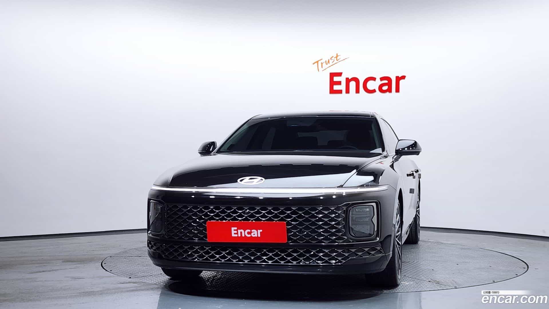 Grandeur Hyundai 2023.0-OUTER-003