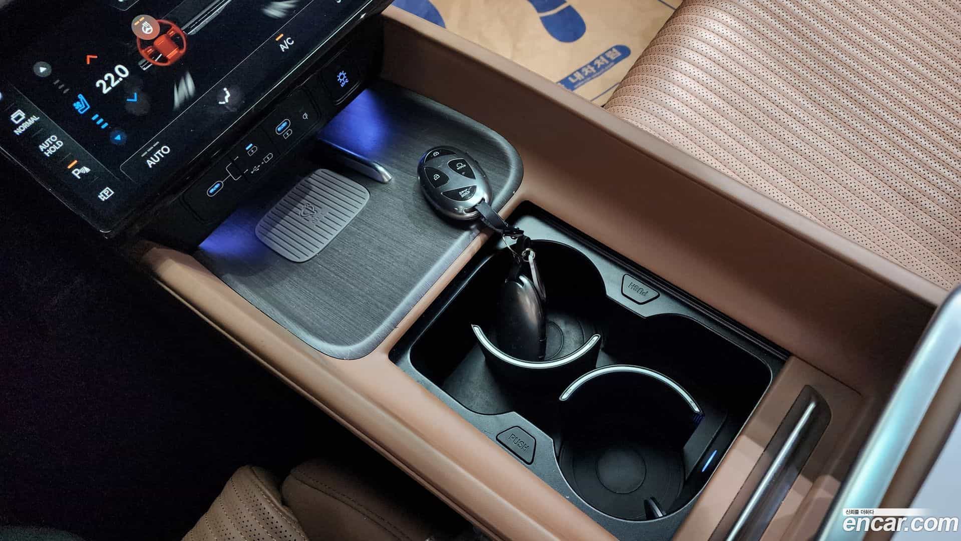 Grandeur Hyundai 2023.0-INNER-009