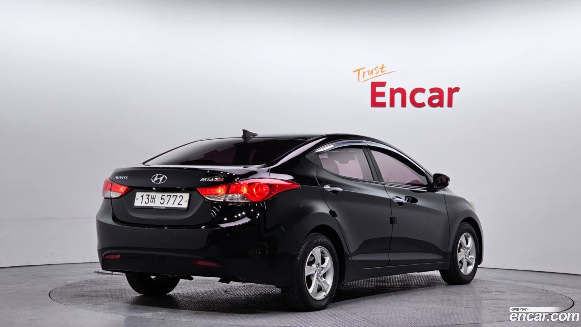 Main__Slider__Photo:AVANTE Hyundai 2010.10-1