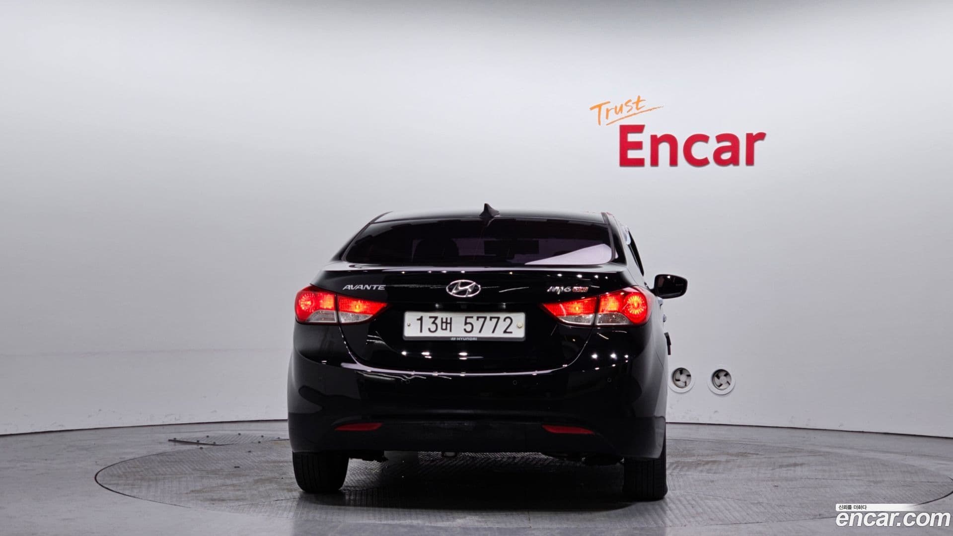 Main__Slider__Photo:AVANTE Hyundai 2010.10-3