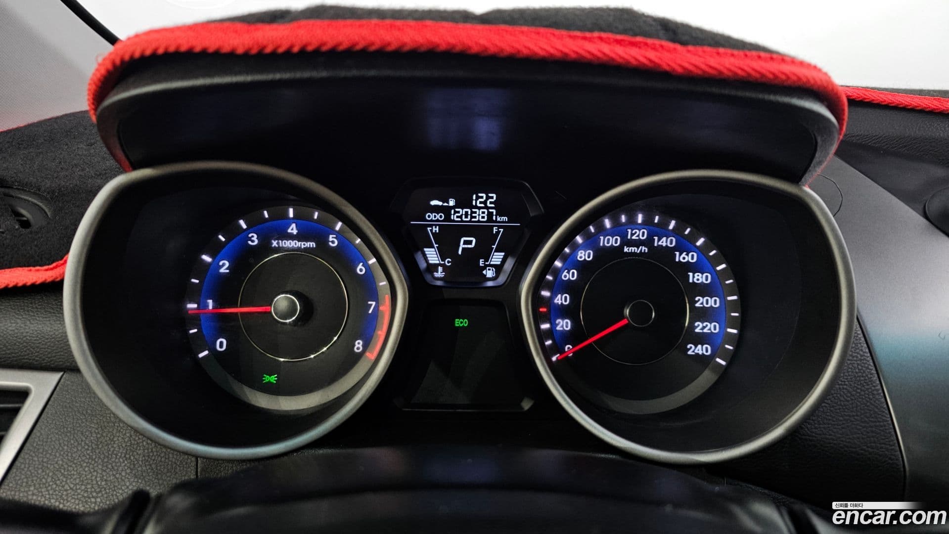 Main__Slider__Photo:AVANTE Hyundai 2010.10-7