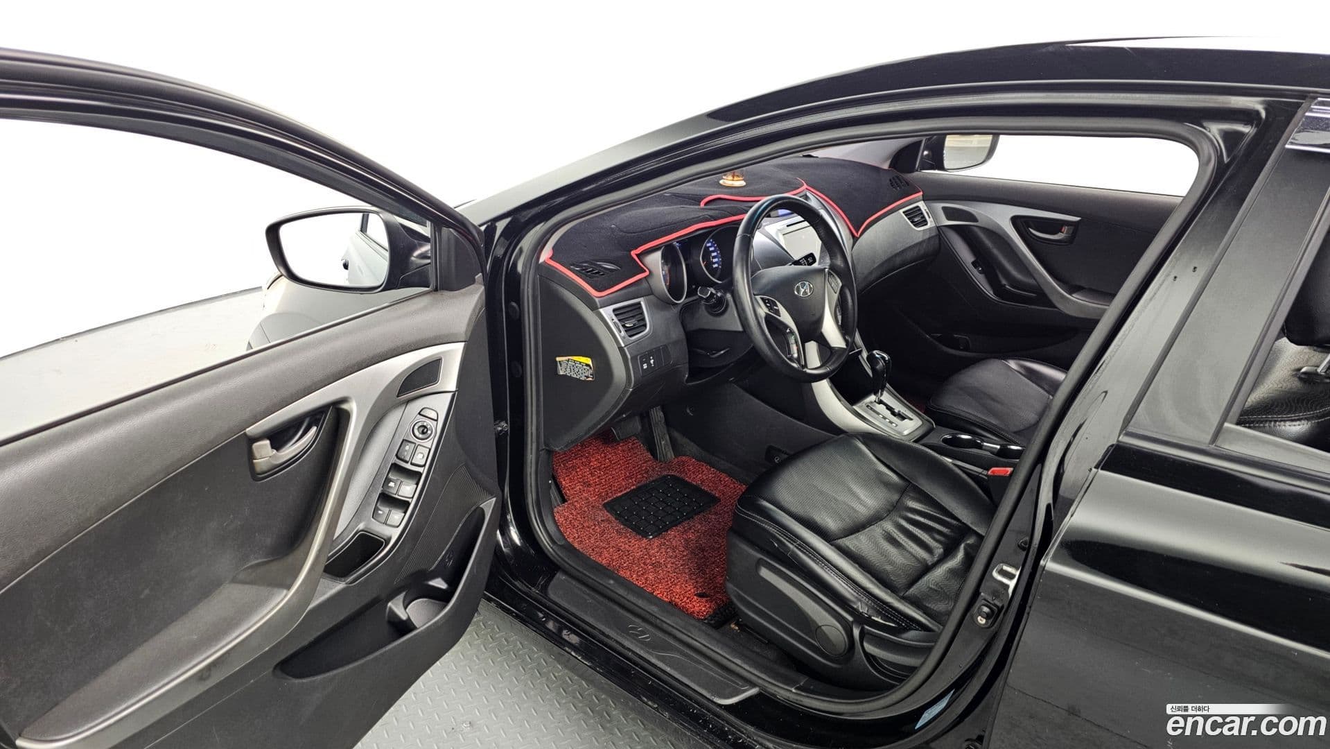 Main__Slider__Photo:AVANTE Hyundai 2010.10-9