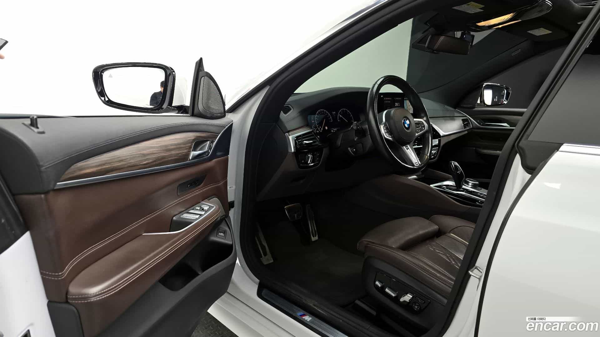 Gran Turismo BMW 2019.4-OPTION-015