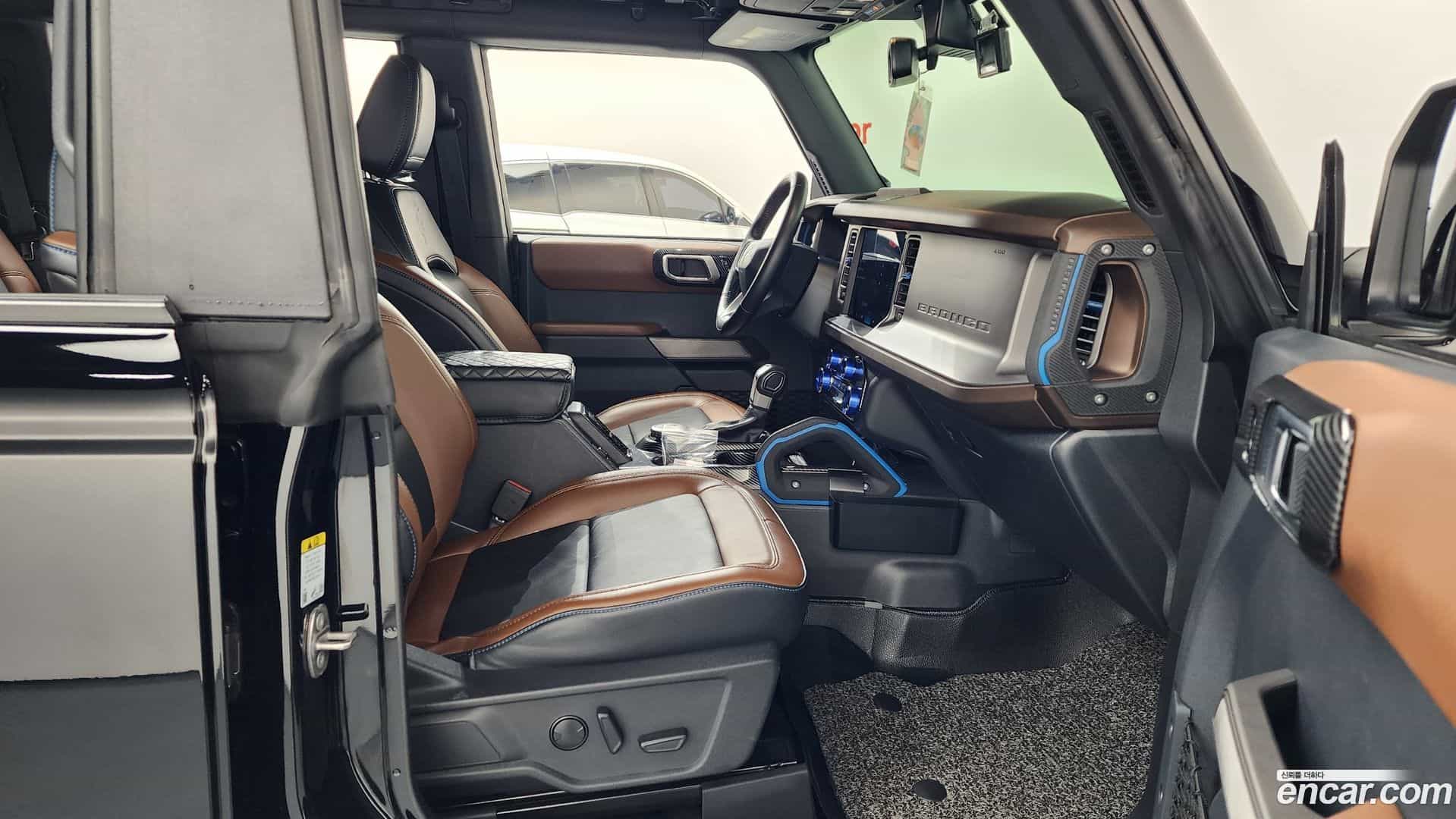 Bronco Ford 2023.11-OPTION-015