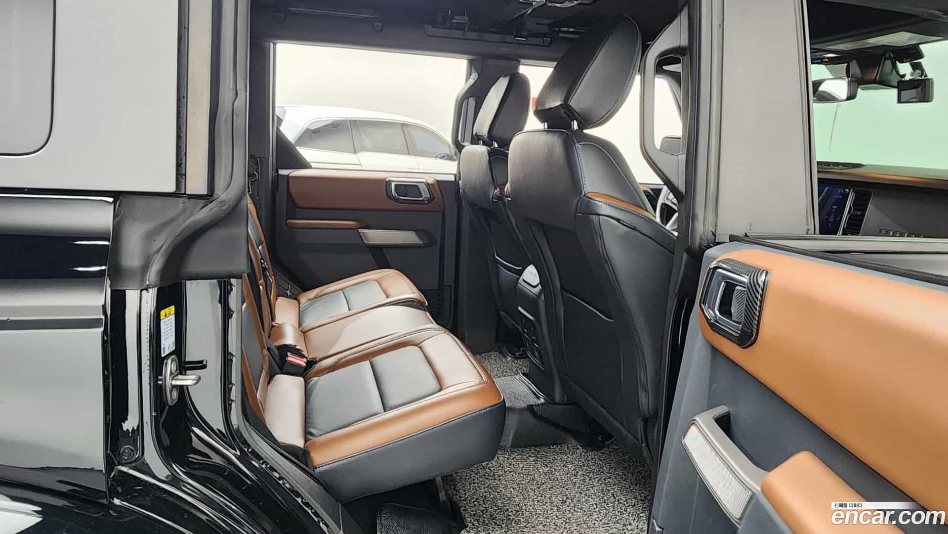 Bronco Ford 2023.11-OPTION-016