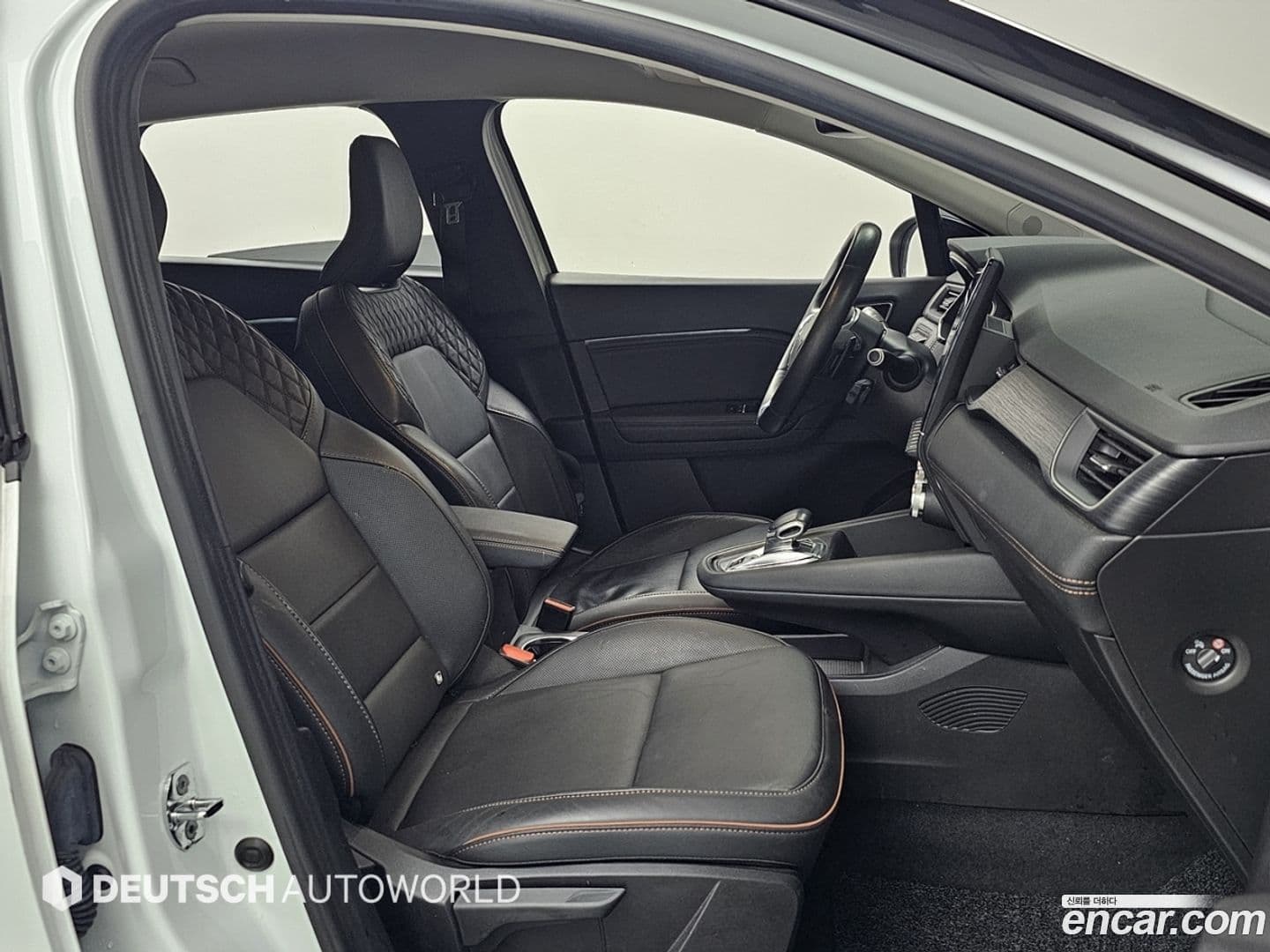 Main__Slider__Photo:Captur Renault-KoreaSamsung 2021.7-9