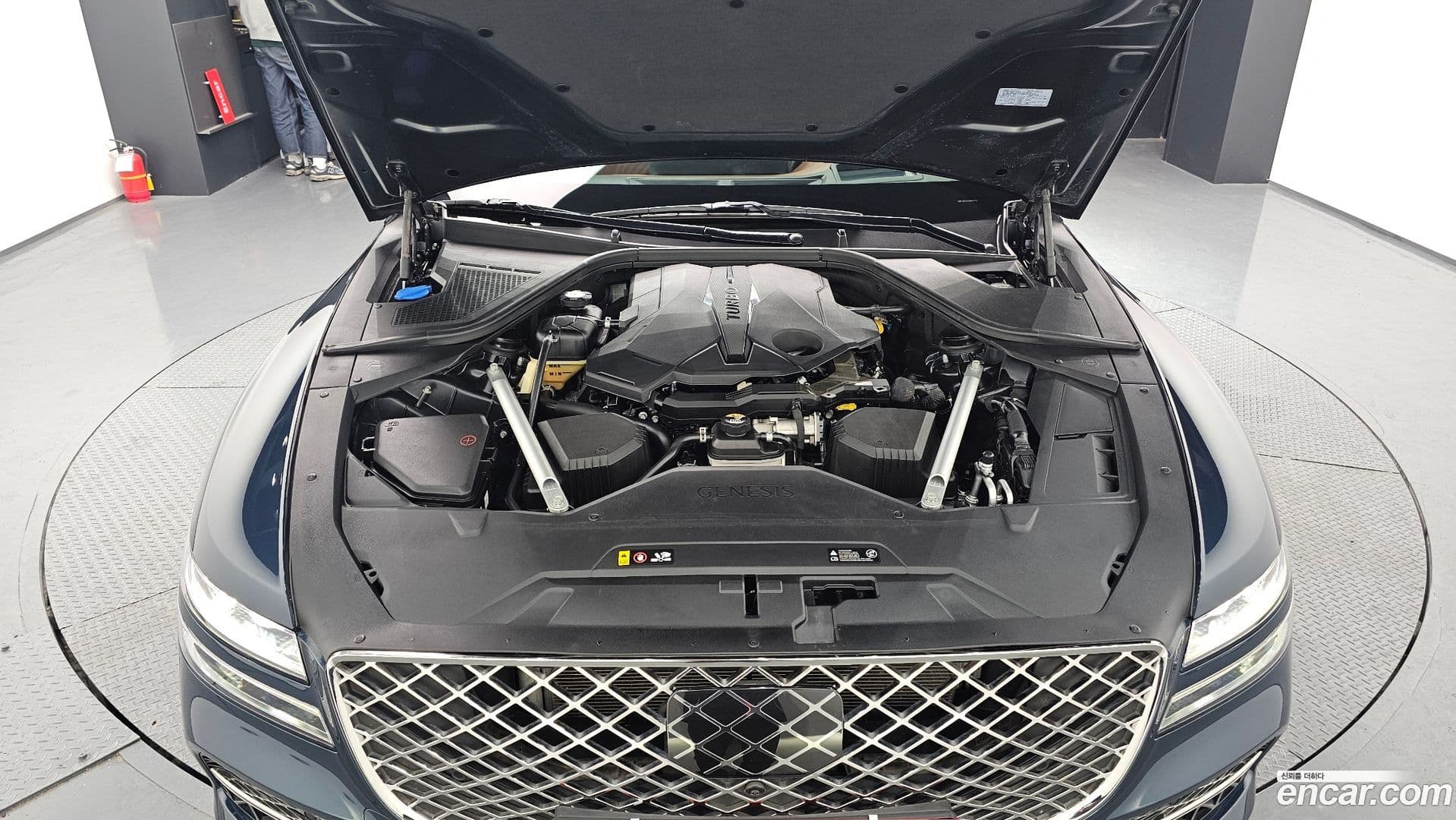 Main__Slider__Photo:G80 Genesis 2022.3-5