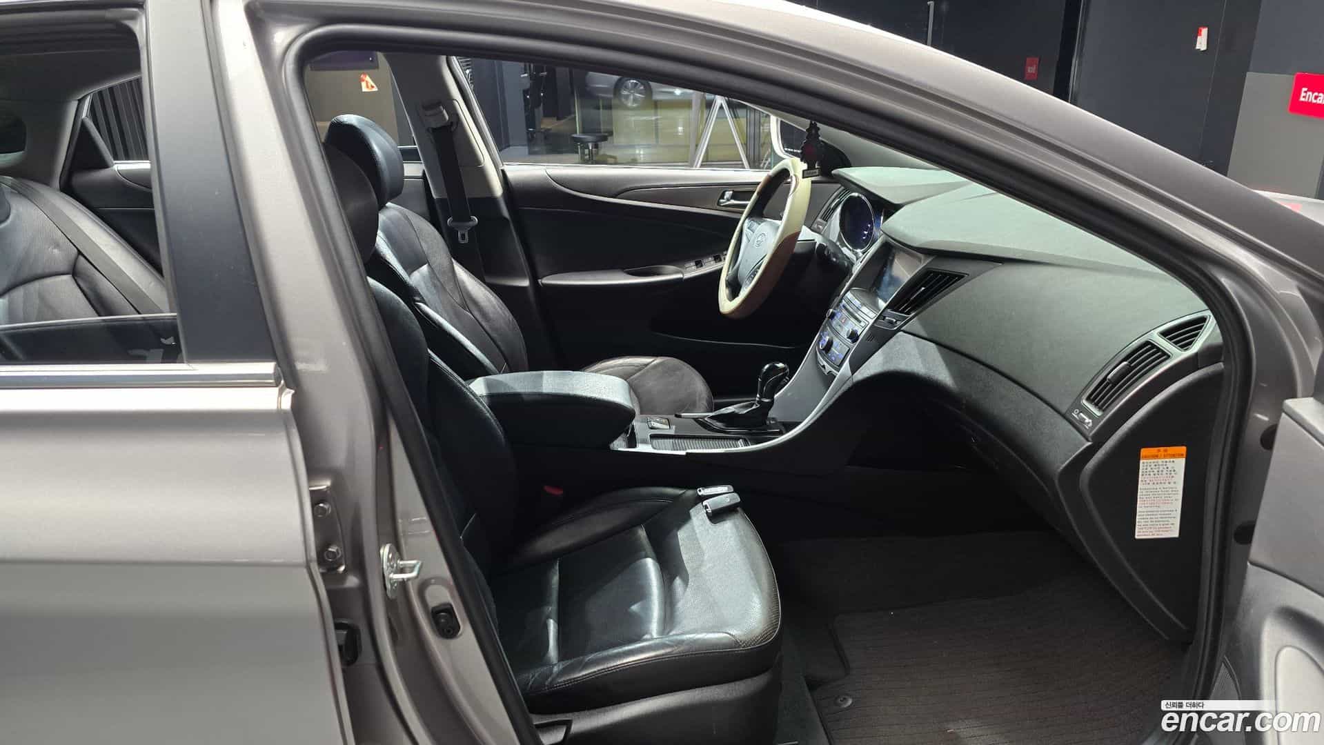 Sonata Hyundai 2013.3-OPTION-015