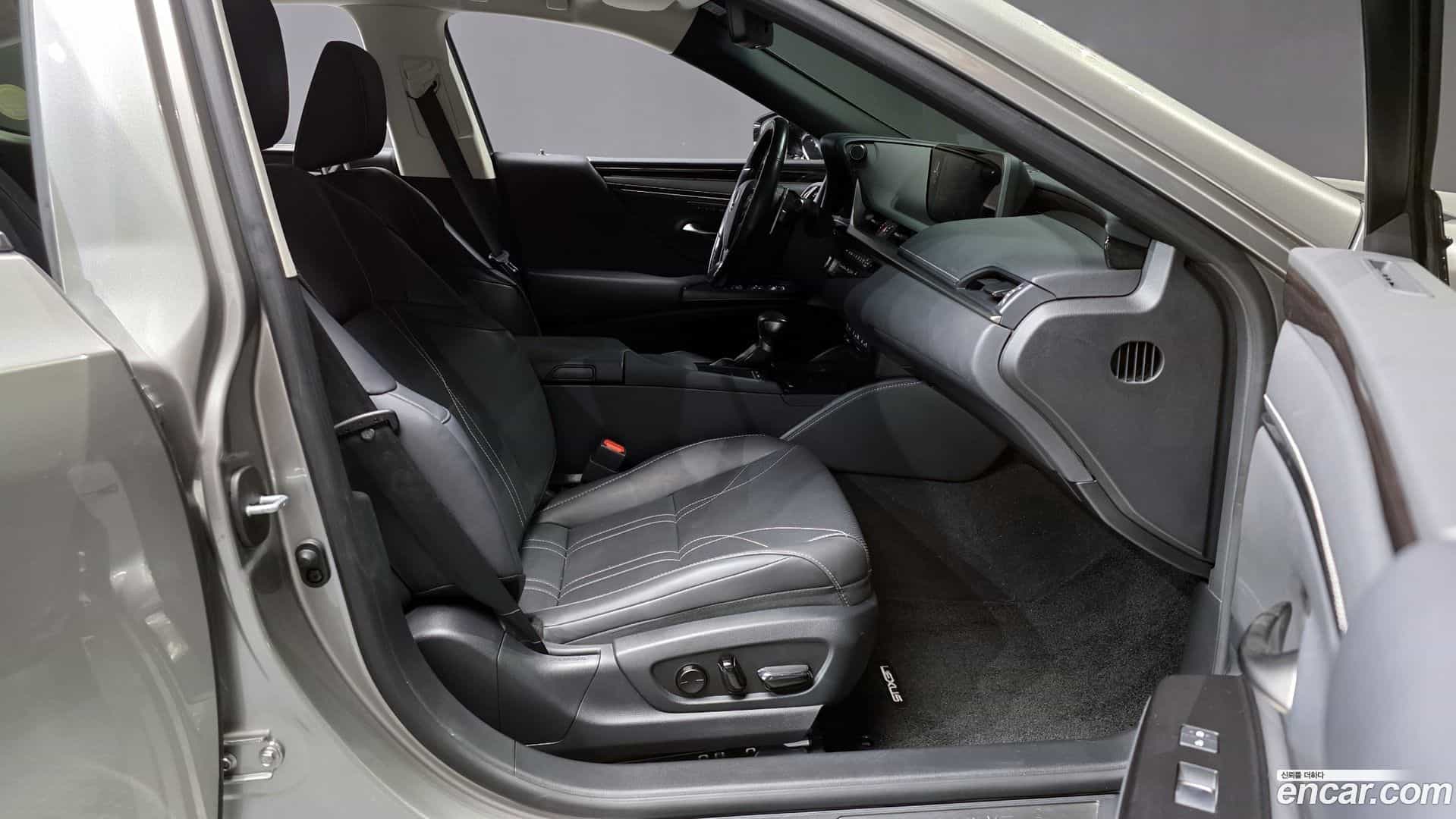 ES Lexus 2021.3-OPTION-015