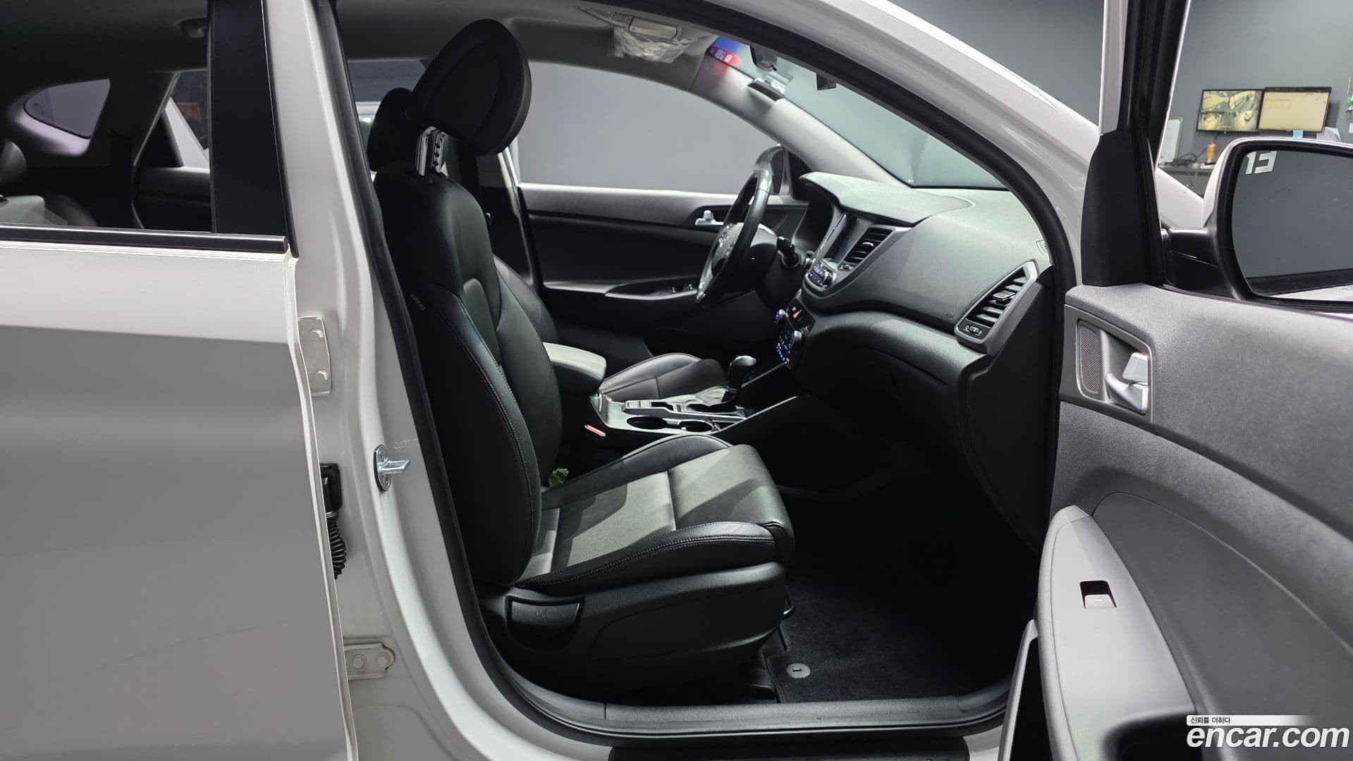 Main__Slider__Photo:Tucson Hyundai 2017.5-10