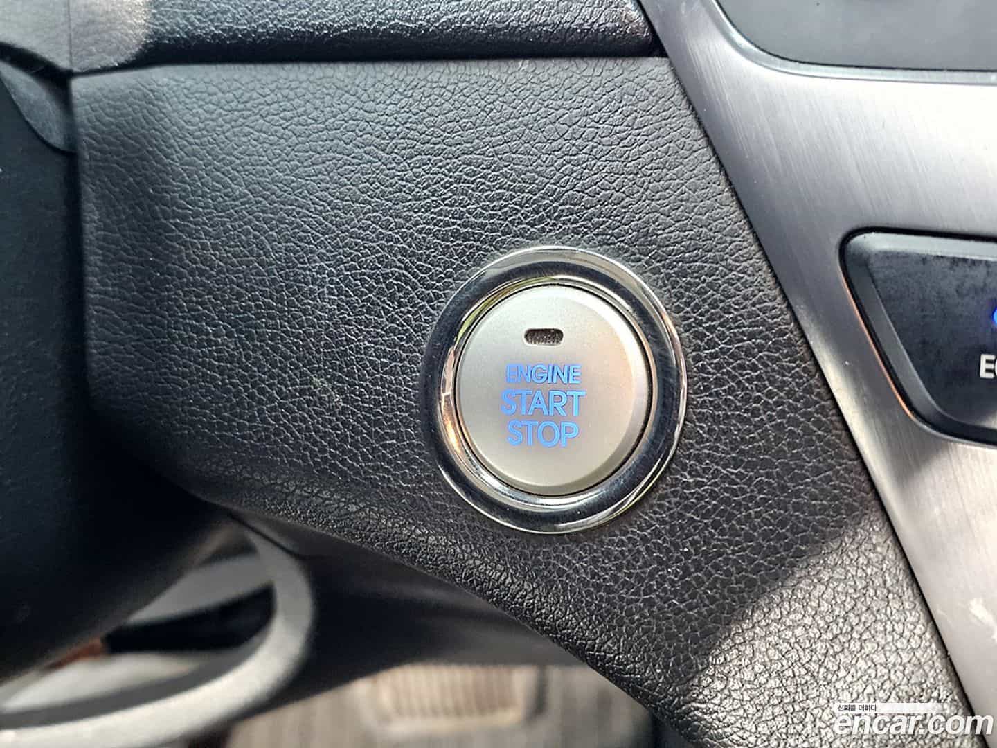 Sonata Hyundai 2013.6-OPTION-019