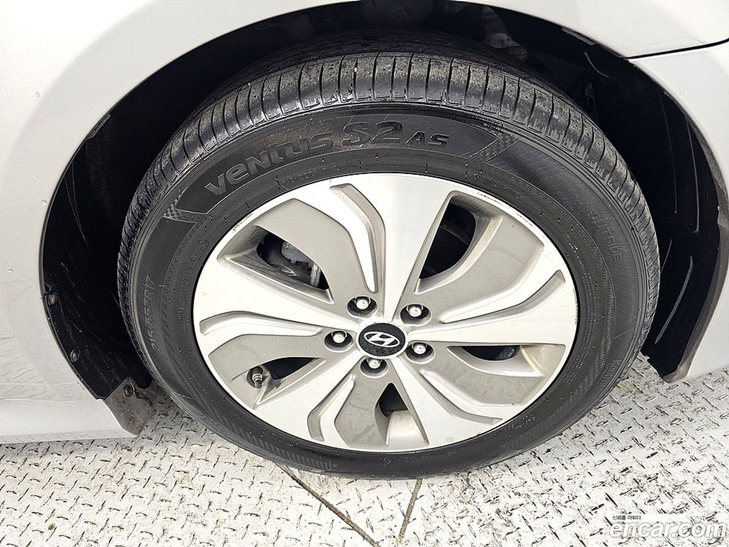 Main__Slider__Photo:Sonata Hyundai 2013.6-19