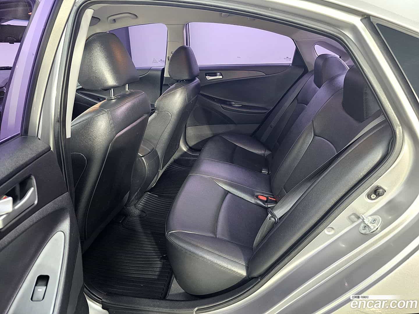 Sonata Hyundai 2010.0-INNER-008