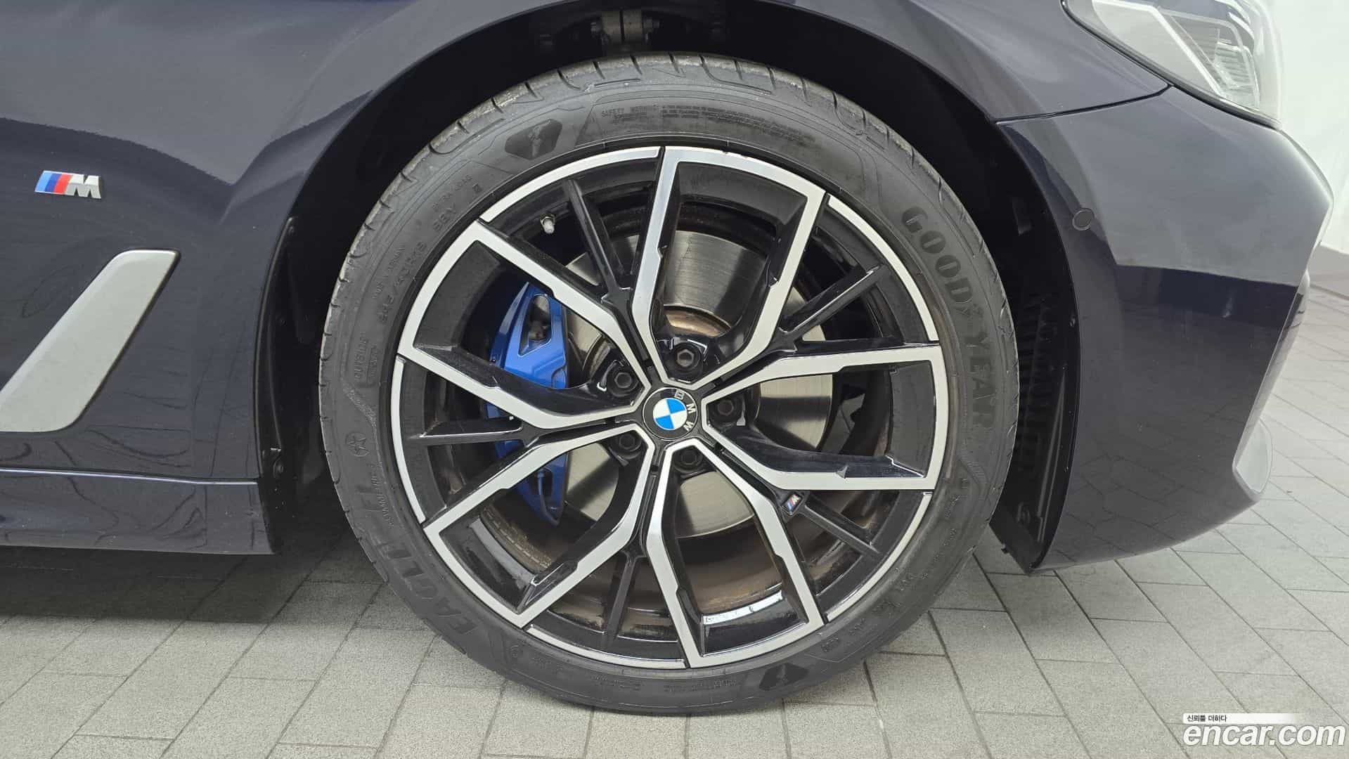 5-Series BMW 2021.1-OUTER-005