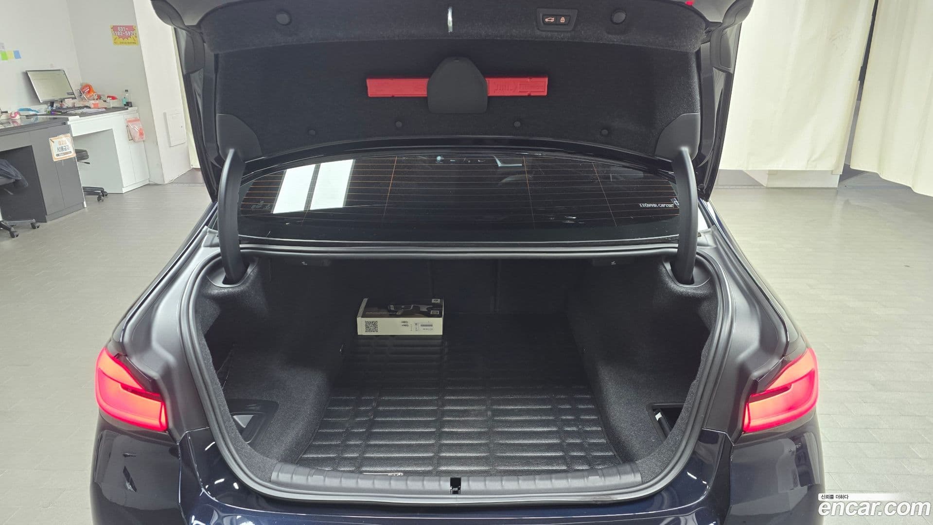 Main__Slider__Photo:5-Series BMW 2021.1-19