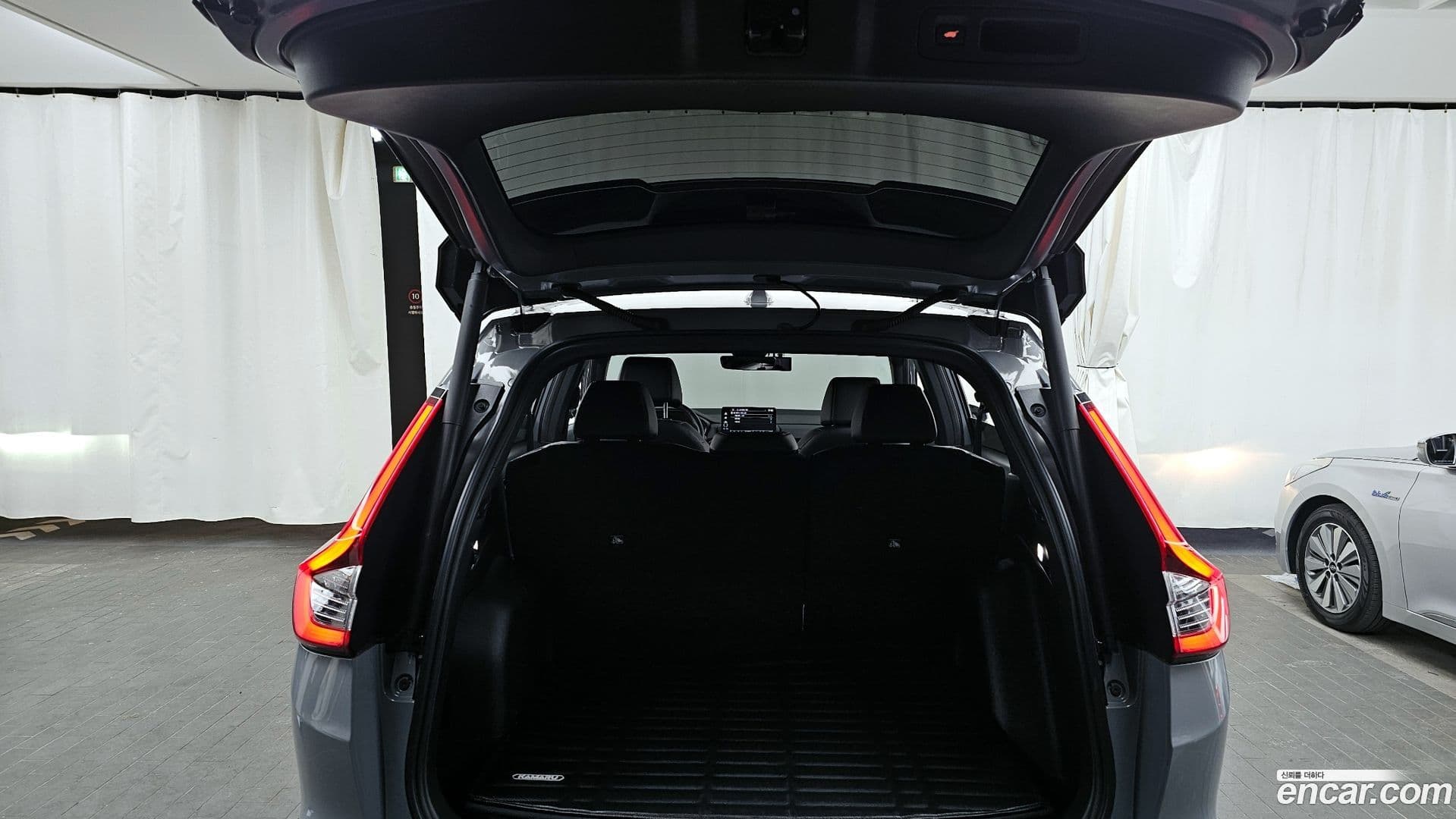 Main__Slider__Photo:CR-V Honda 2024.8-19