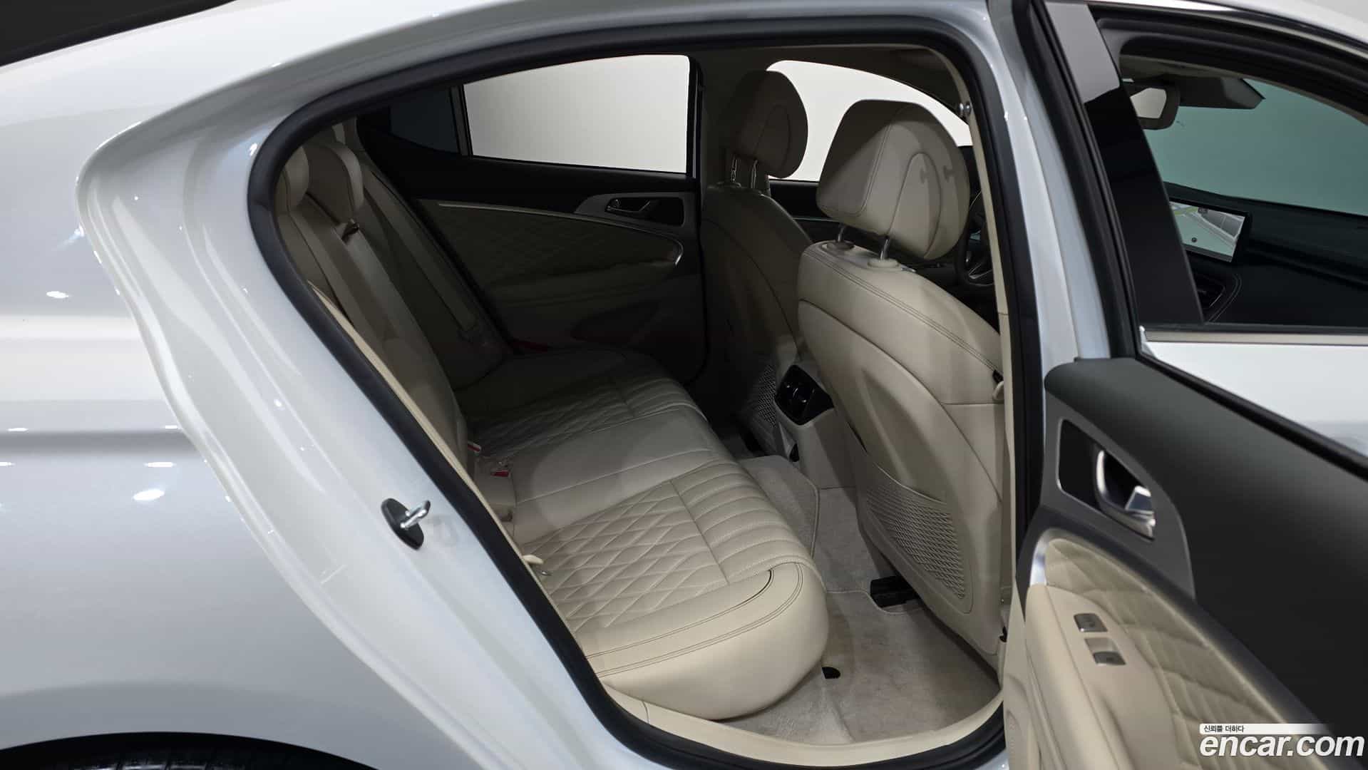 G70 Genesis 2021.11-OPTION-016