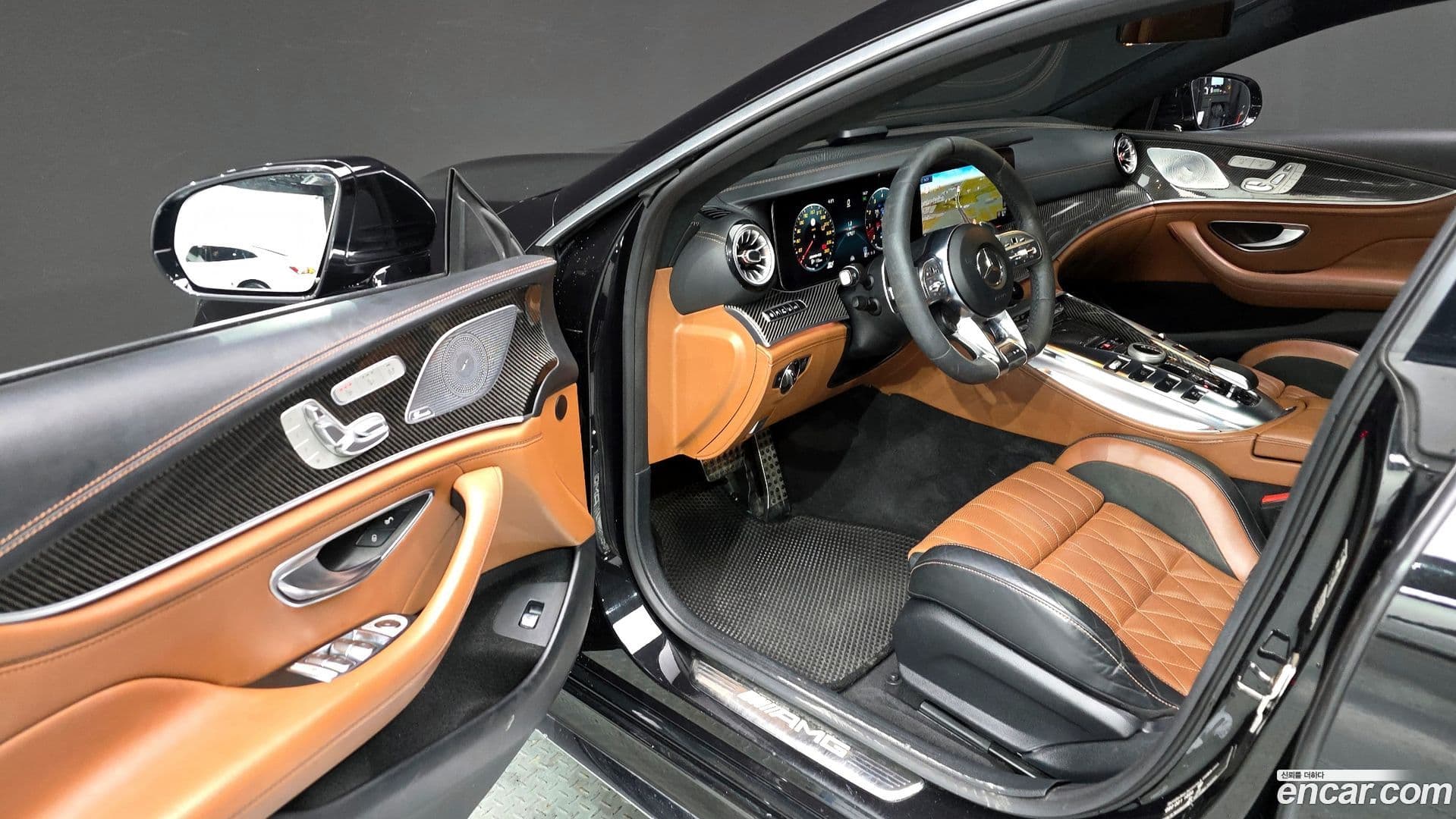 Main__Slider__Photo:AMG GT Mercedes-Benz 2019.9-9