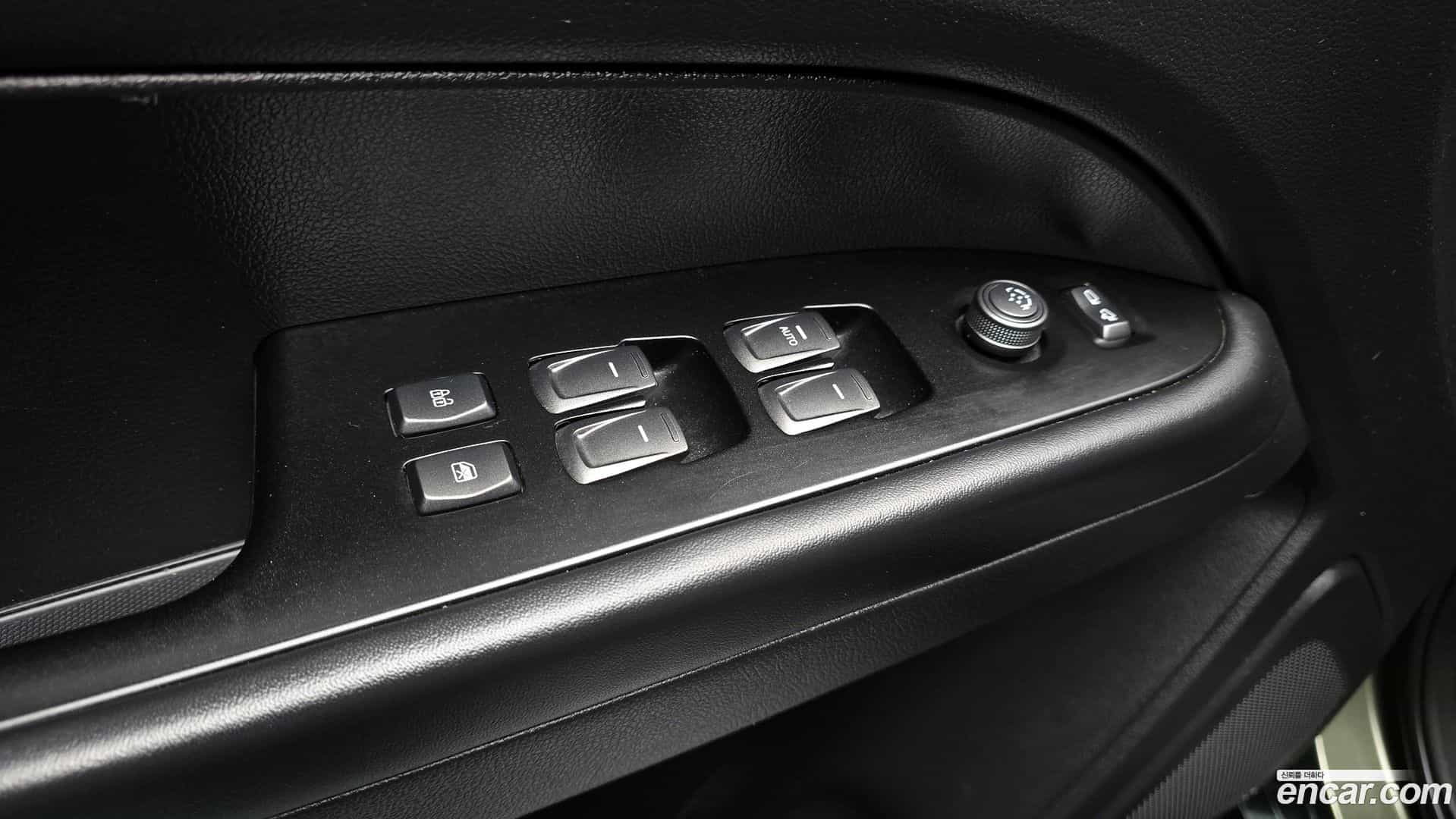 Rexton KG_Mobility_Ssangyong 2022.7-OPTION-022