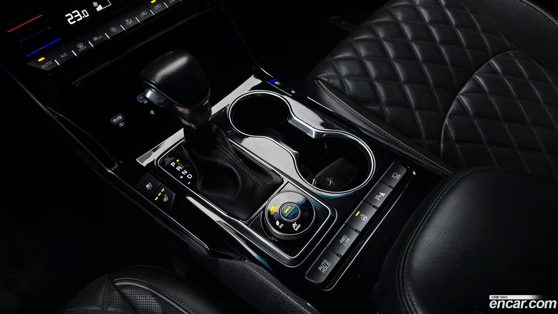 Main__Slider__Photo:Mohave Kia 2021.11-8