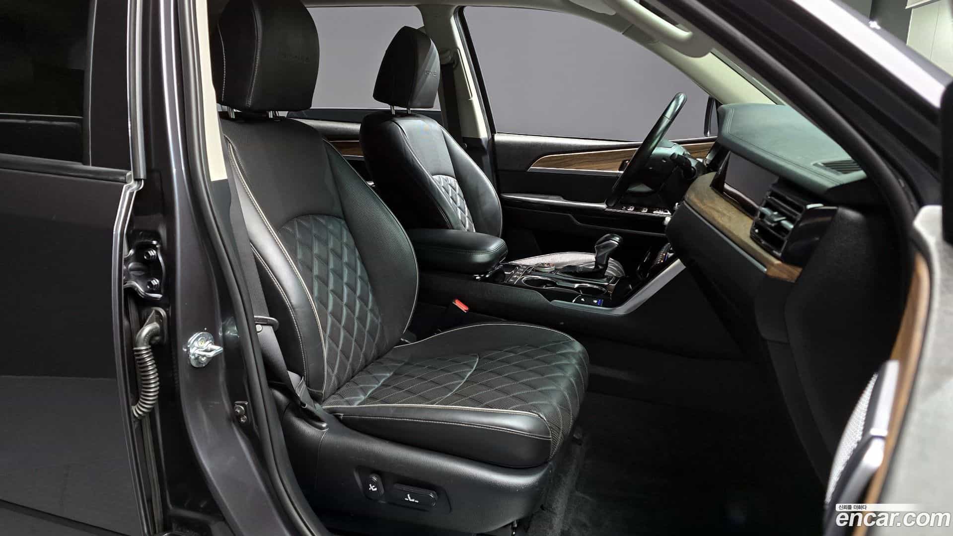 Mohave Kia 2021.11-INNER-010