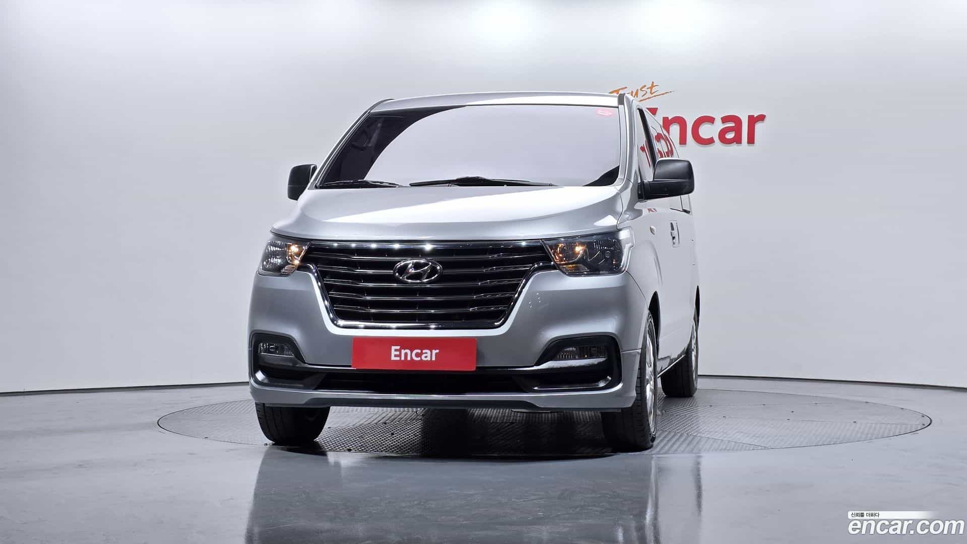 Starex Hyundai 2018.2-OUTER-003