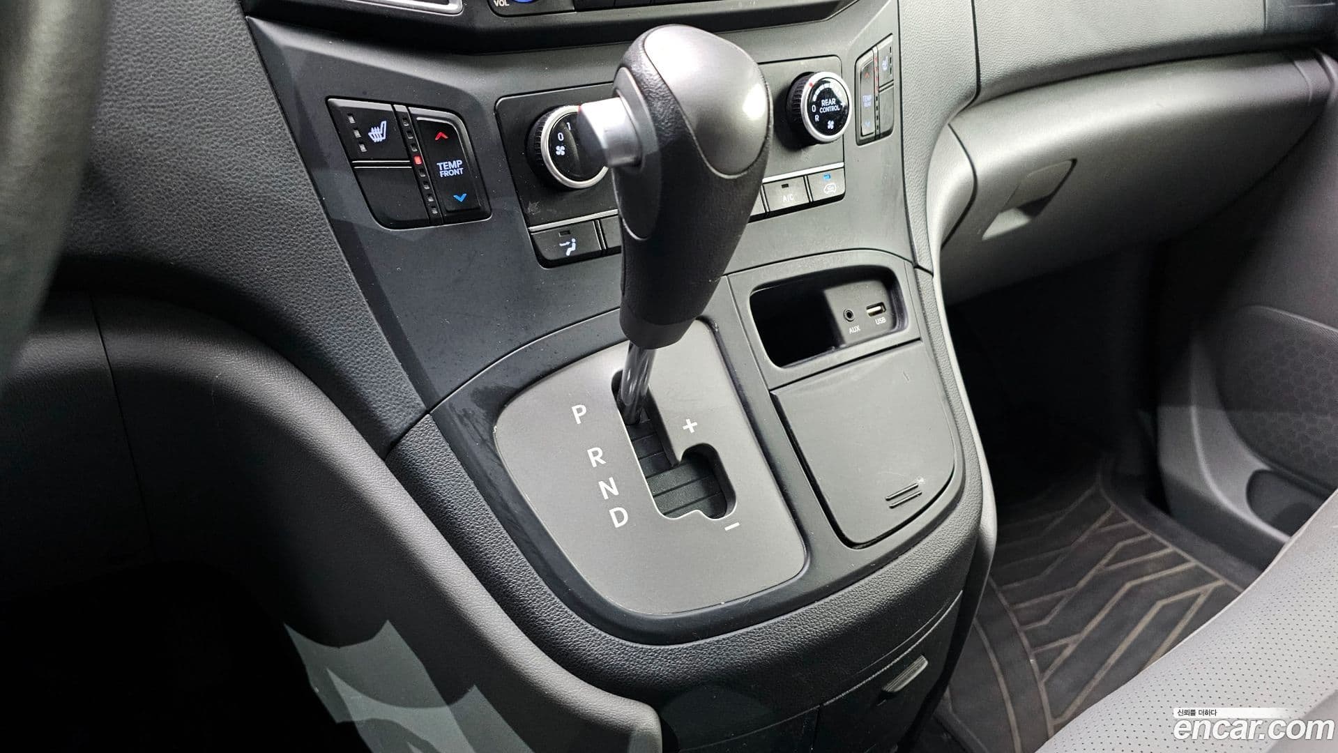 Main__Slider__Photo:Starex Hyundai 2018.2-8