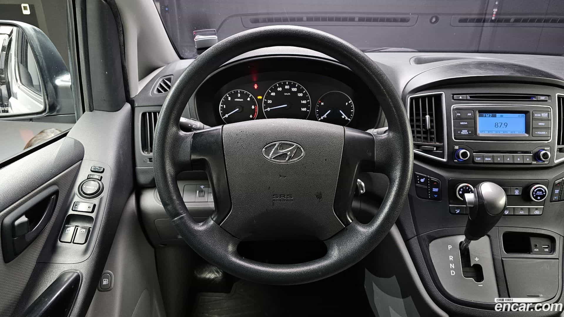 Starex Hyundai 2018.2-OPTION-017