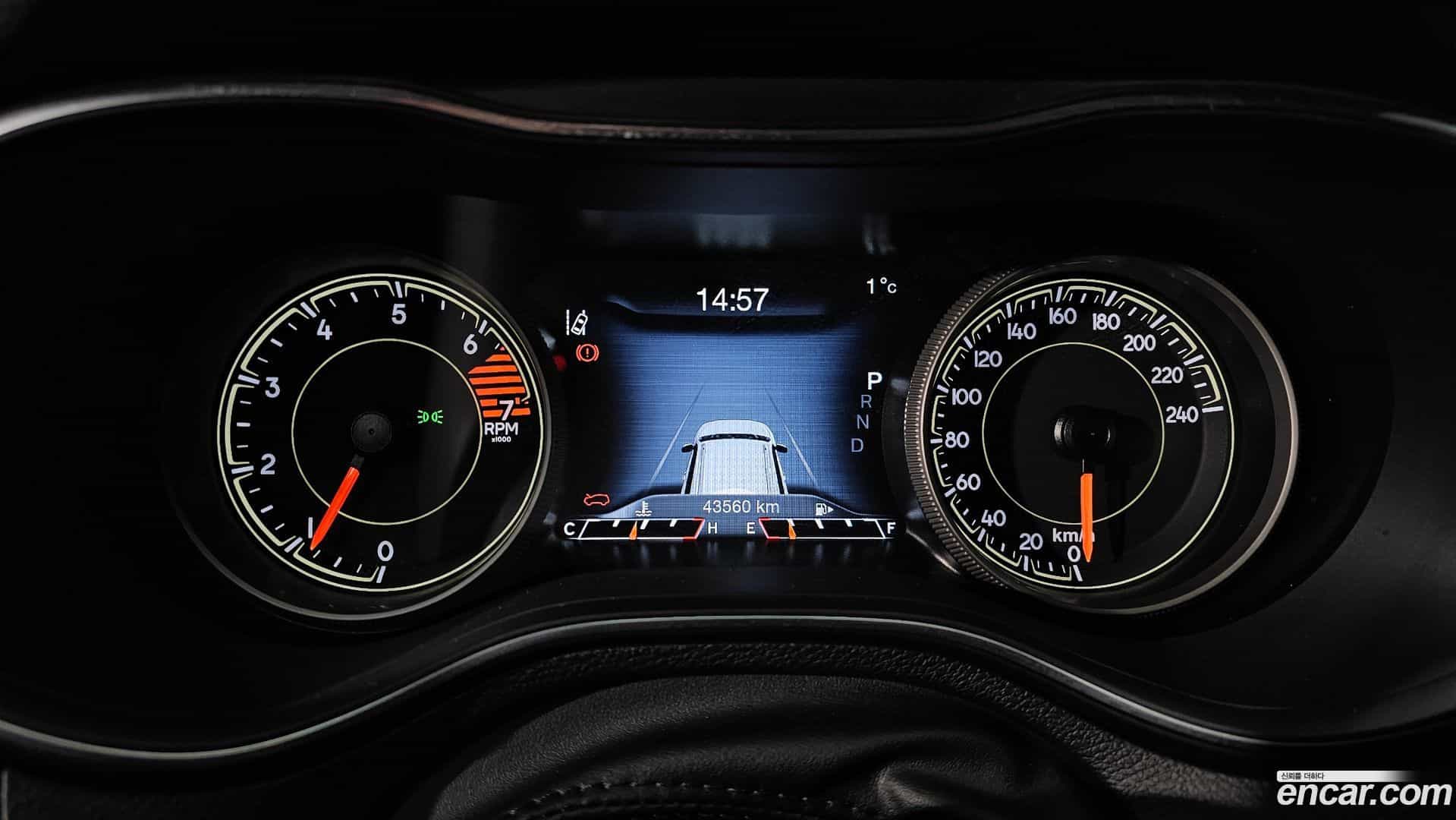 Cherokee Jeep 2021.2-INNER-008