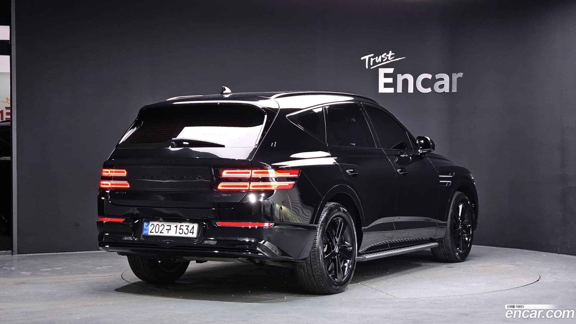 Main__Slider__Photo:GV80 Genesis 2020.4-1