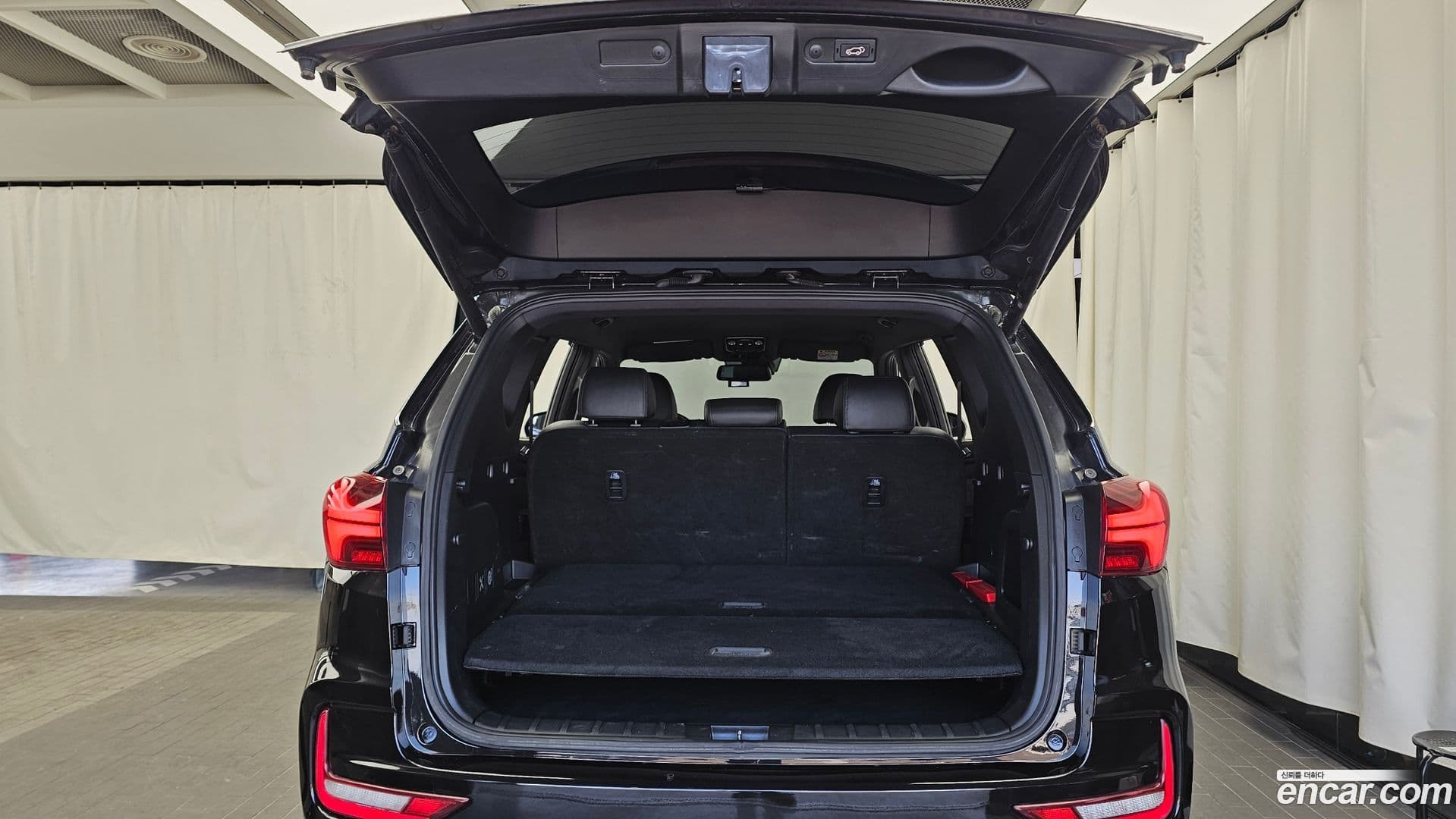 Main__Slider__Photo:Rexton KG_Mobility_Ssangyong 2022.3-19