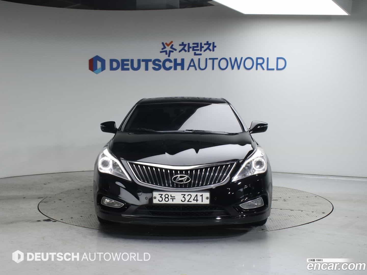 Grandeur Hyundai 2013.9-OUTER-003