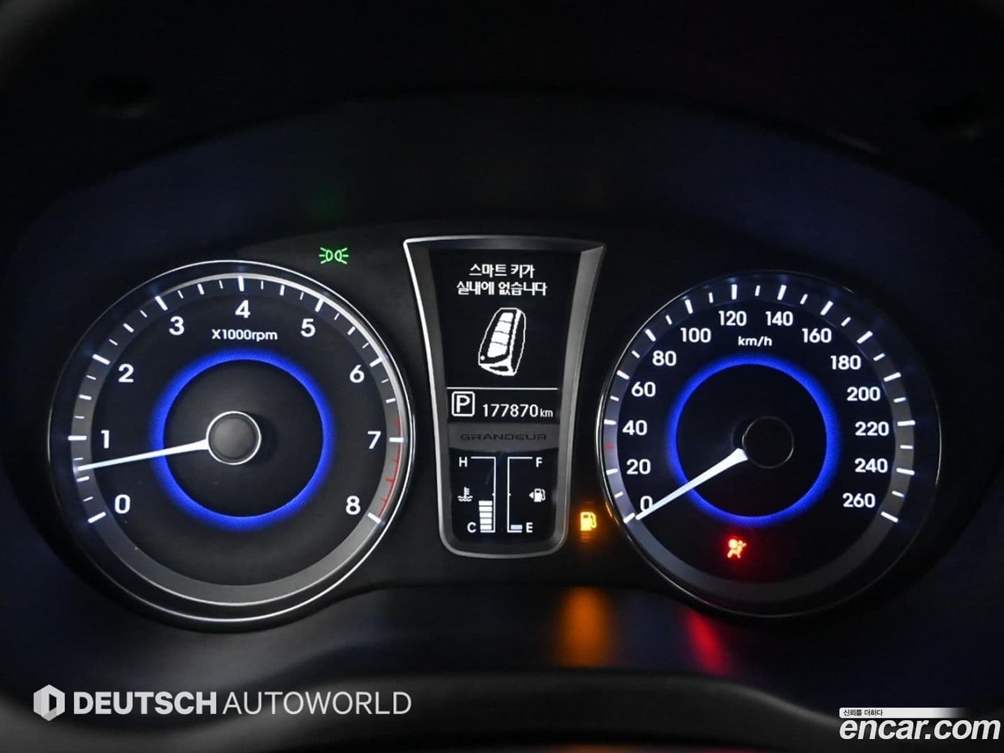 Main__Slider__Photo:Grandeur Hyundai 2013.9-7