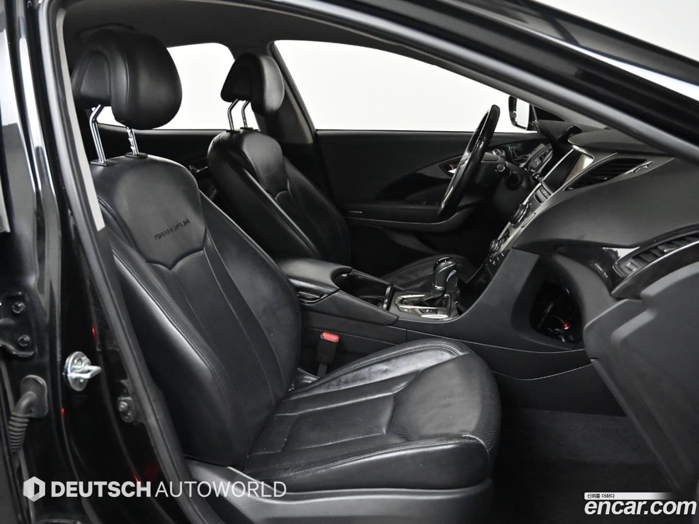 Main__Slider__Photo:Grandeur Hyundai 2013.9-9