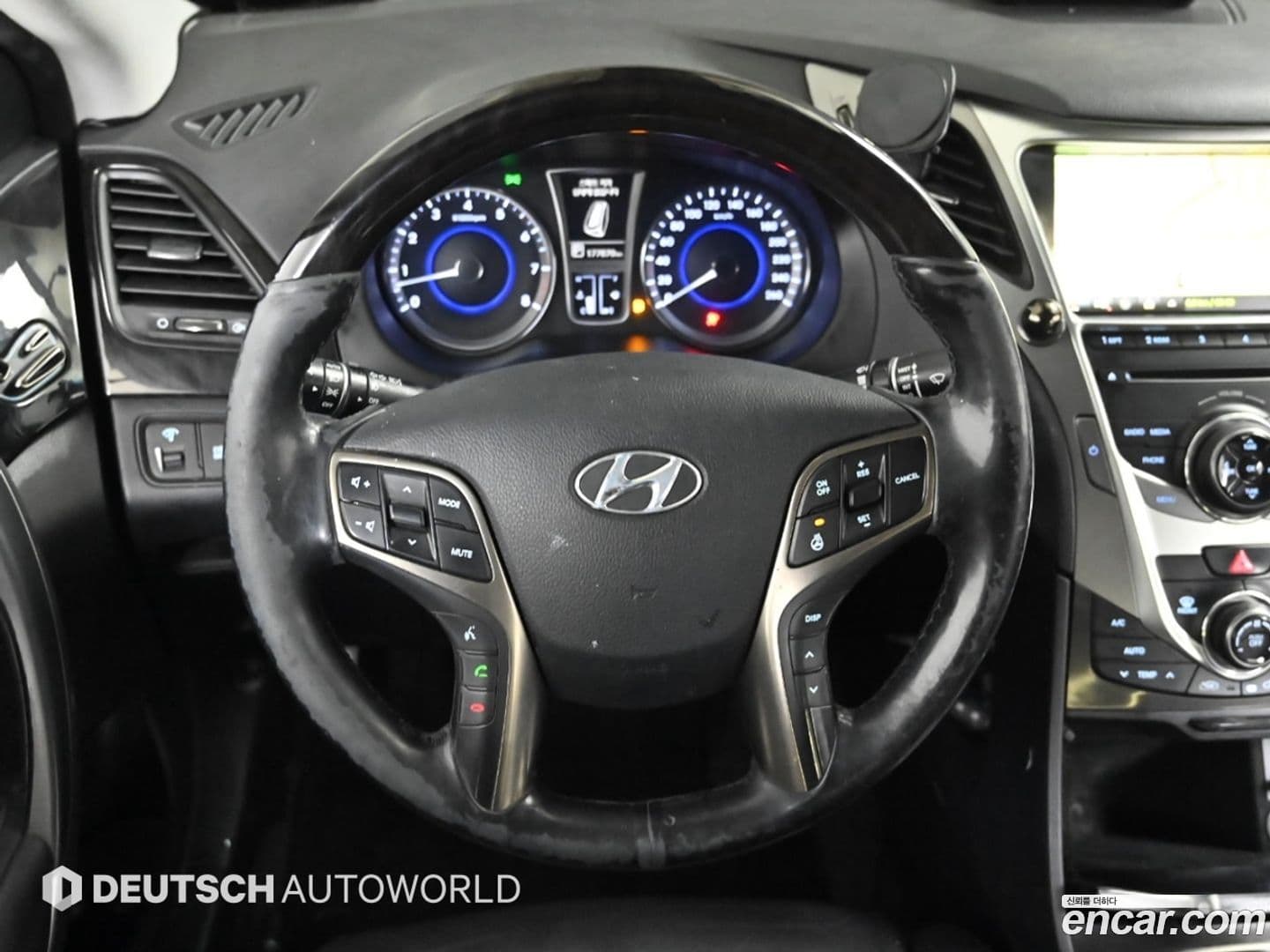 Main__Slider__Photo:Grandeur Hyundai 2013.9-12