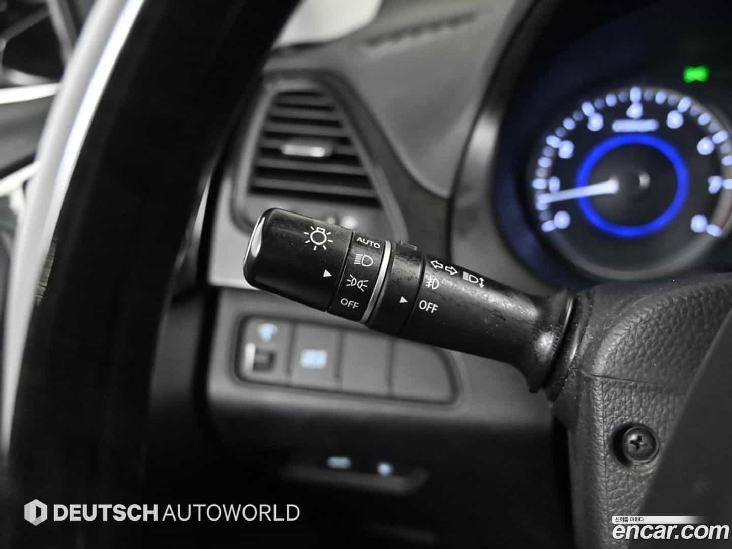 Grandeur Hyundai 2013.9-OPTION-019