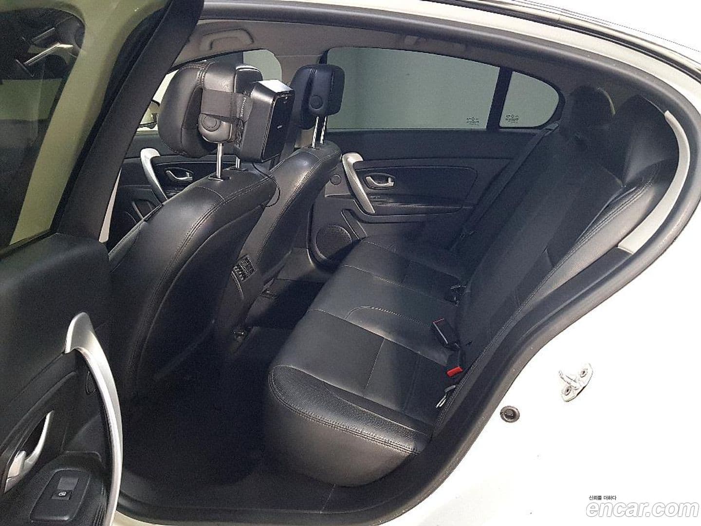 Main__Slider__Photo:SM5 Renault-KoreaSamsung 2014.11-8