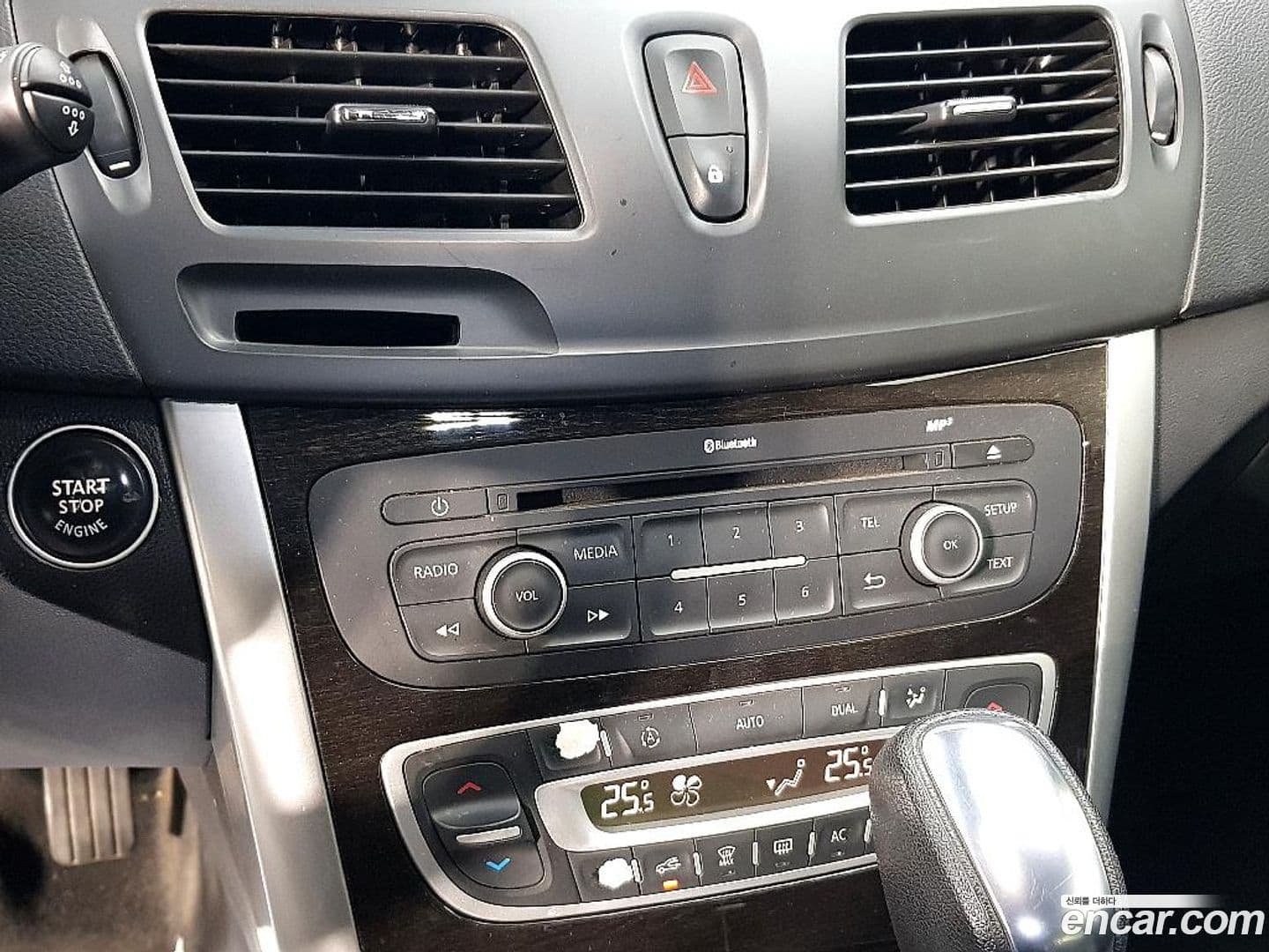 Main__Slider__Photo:SM5 Renault-KoreaSamsung 2014.11-11