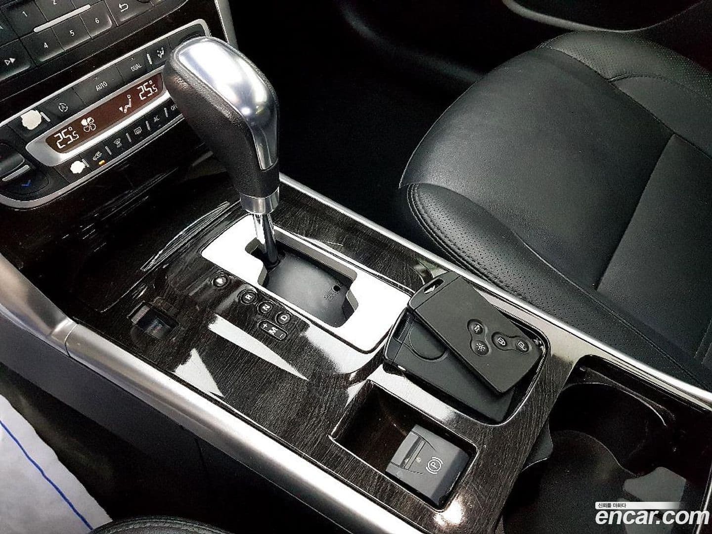 Main__Slider__Photo:SM5 Renault-KoreaSamsung 2014.11-12