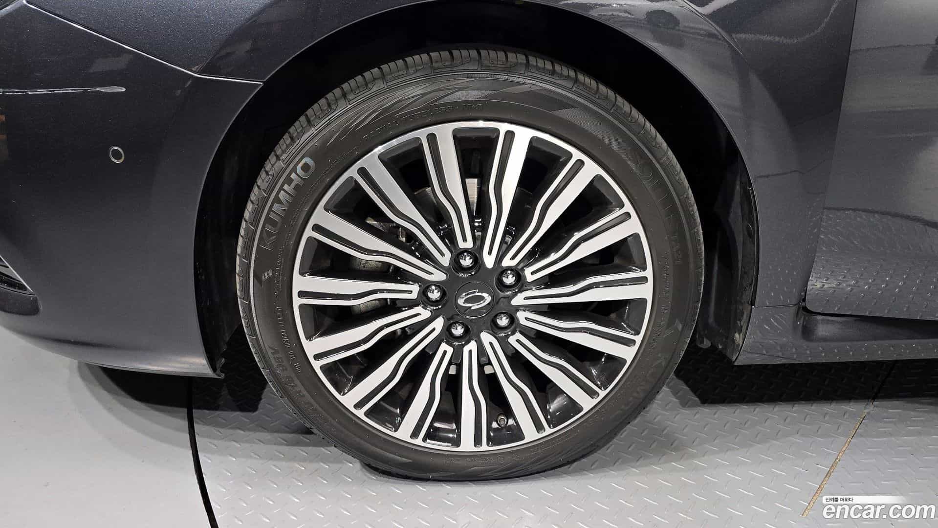 SM7 Renault-KoreaSamsung 2016.0-OUTER-005