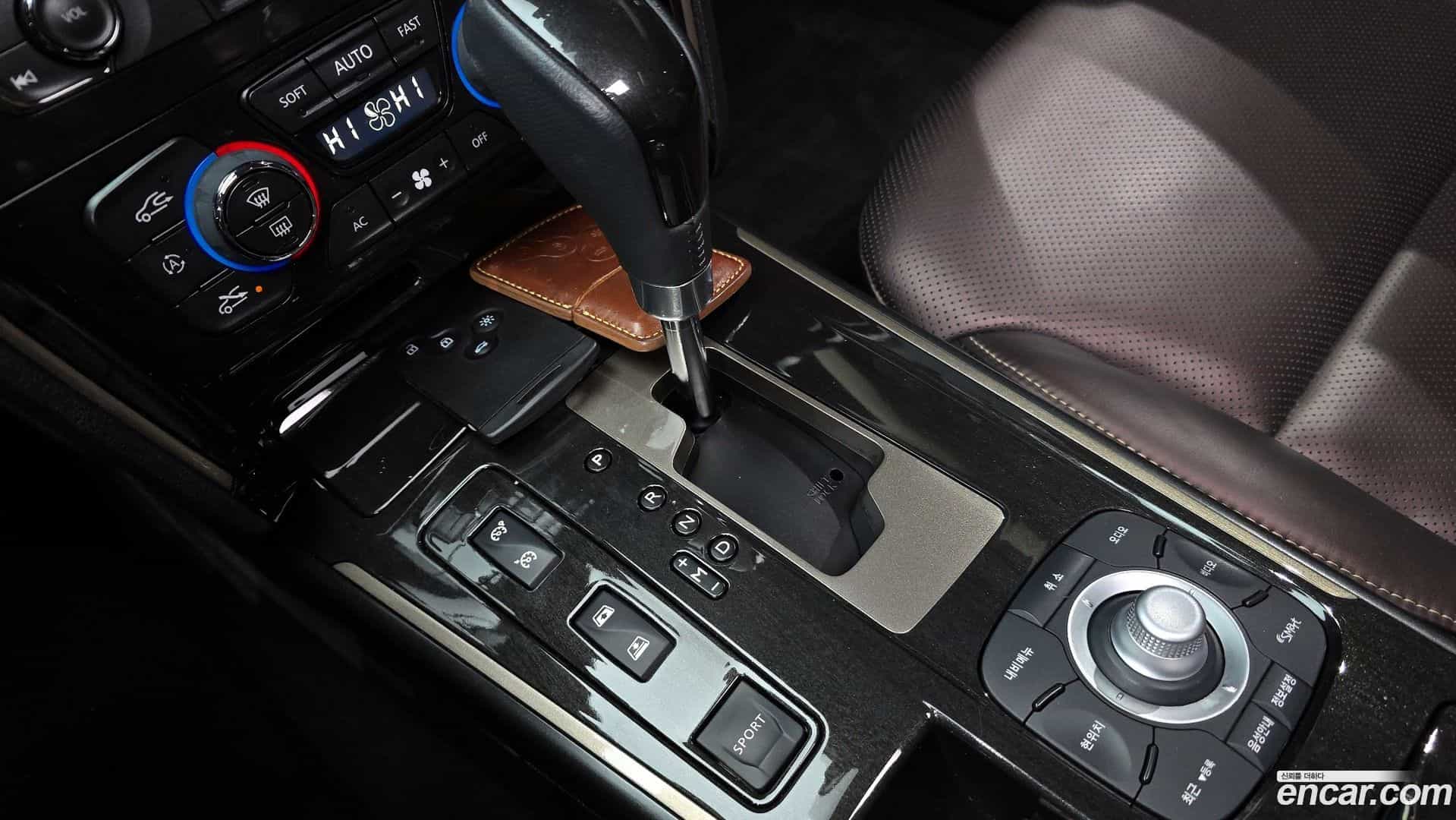 SM7 Renault-KoreaSamsung 2016.0-INNER-009