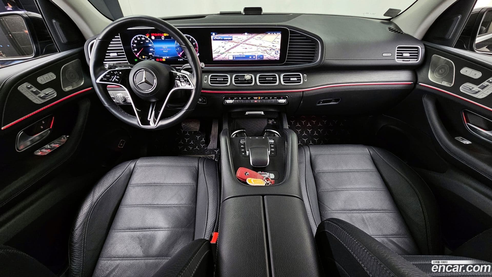 Main__Slider__Photo:GLE-Class Mercedes-Benz 2024.1-6