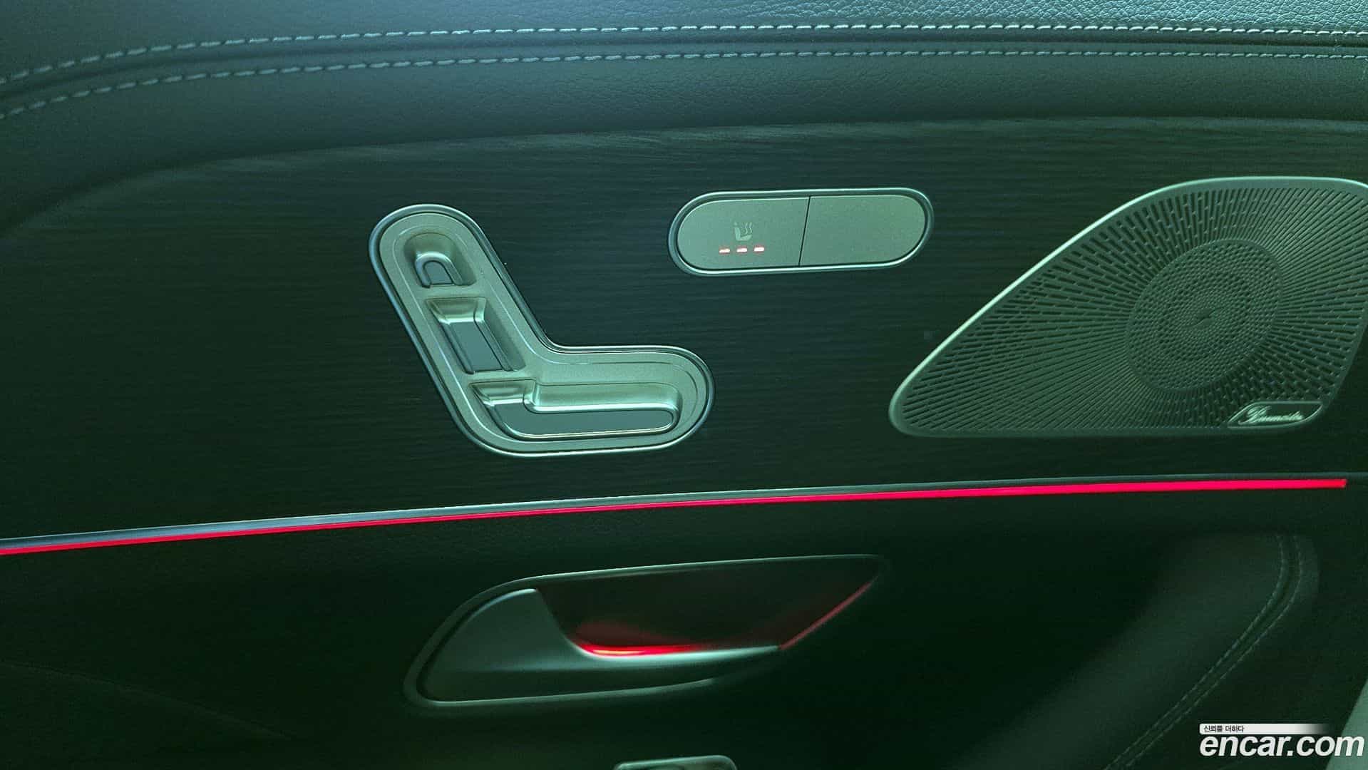 GLE-Class Mercedes-Benz 2024.1-OPTION-022